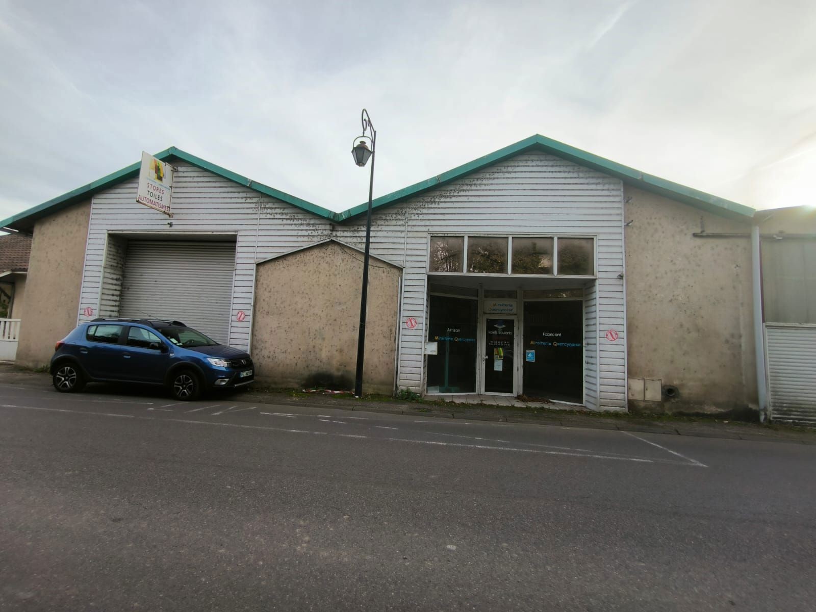 Local professionnel 380 m2   Axe passant Souillac — photo 6