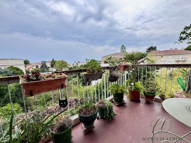 3 pièces de 75m2 + Cave et double garage — photo 3