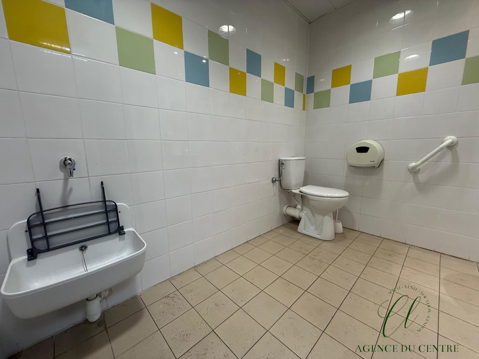 Location local commercial   Avenue de la Californie — photo 14
