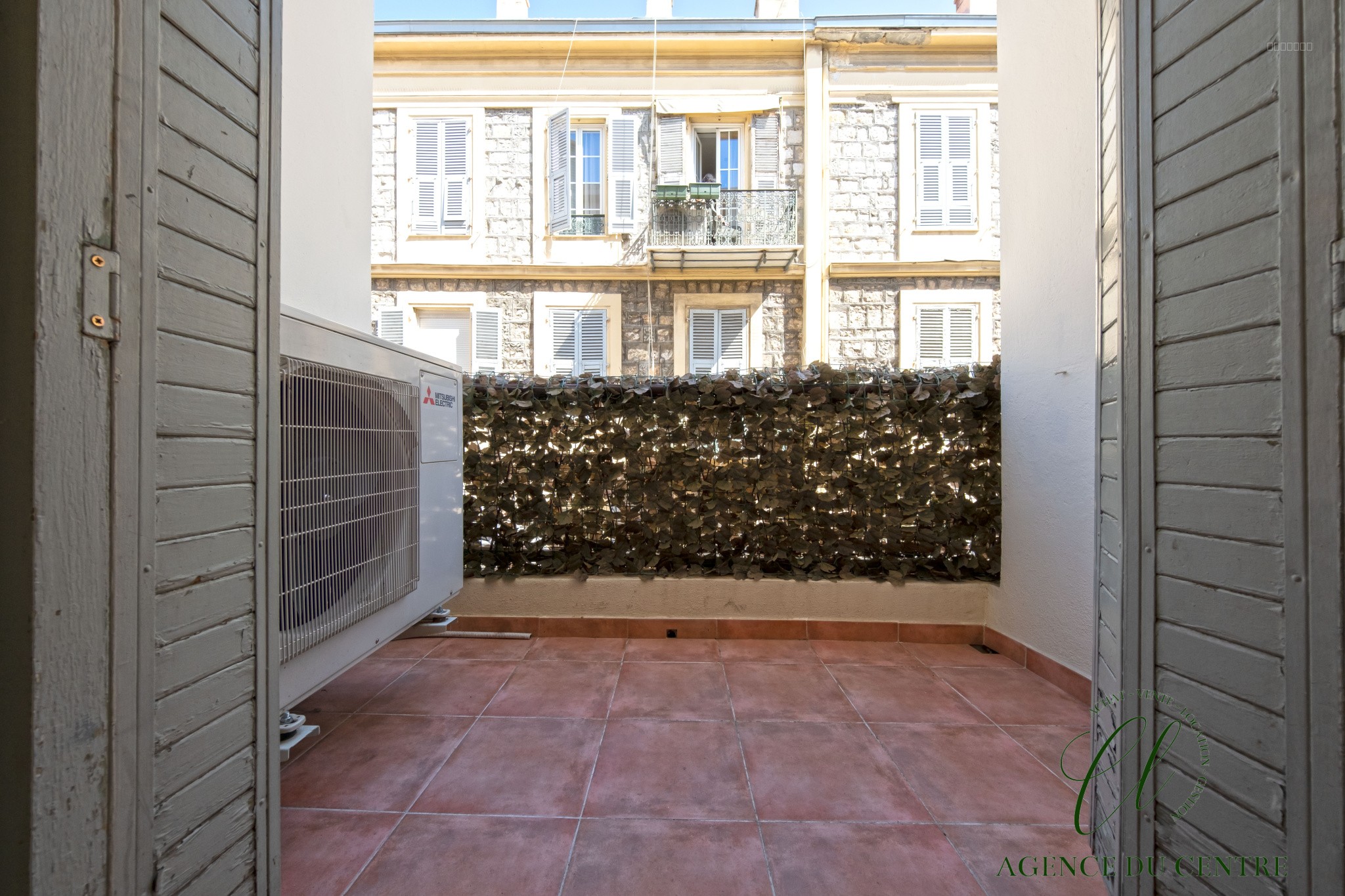 NICE / CARRE D'OR — photo 9