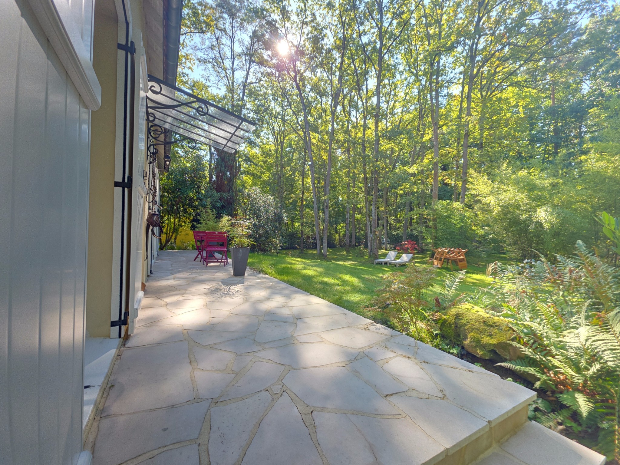 MAISON D'EXCEPTION AU CALME ABSOLU À NOISY-SUR-ÉCOLE - JARDIN FORESTIER — photo 13
