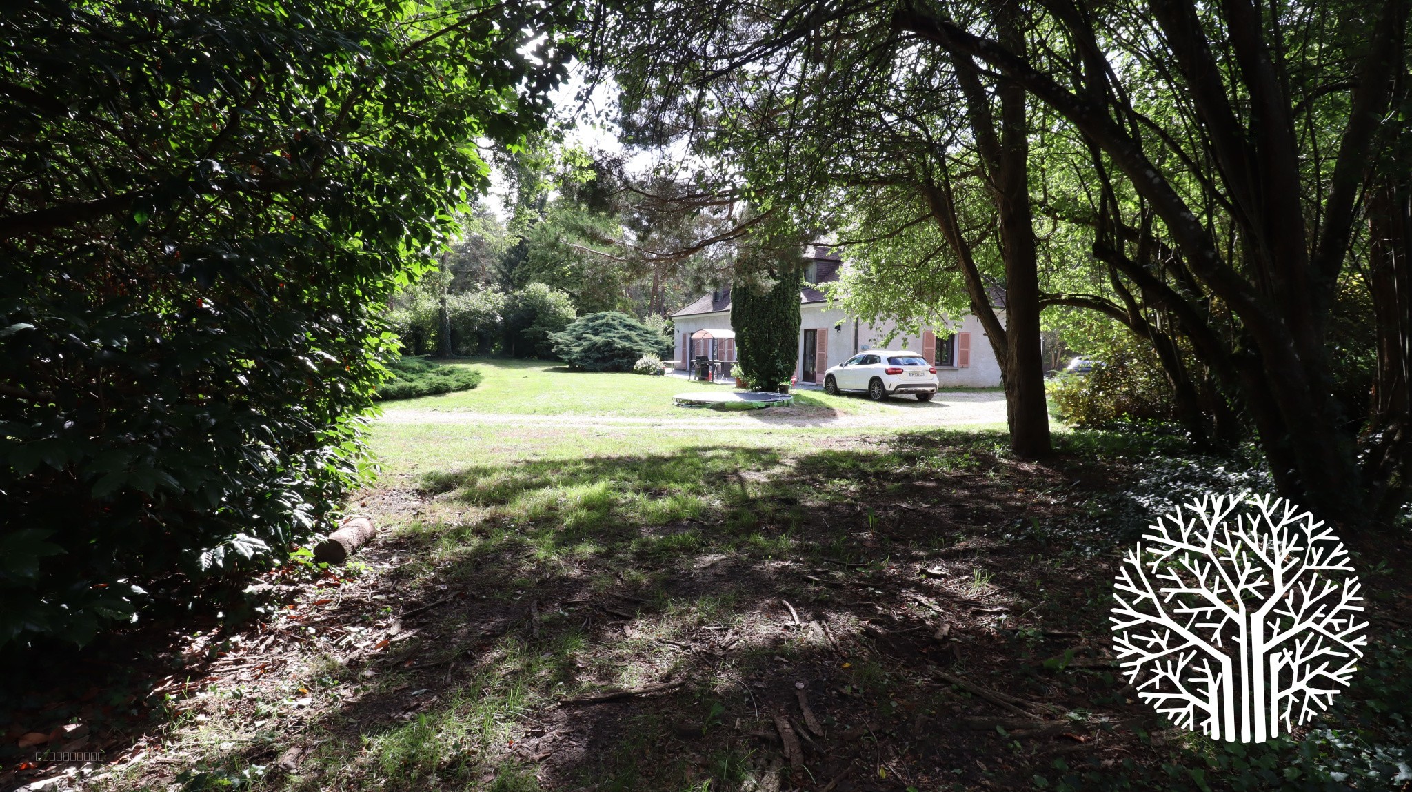 Maison familiale avec piscine   Accès direct forêt des Trois Pignons   Proche Milly-la-Forêt — photo 2