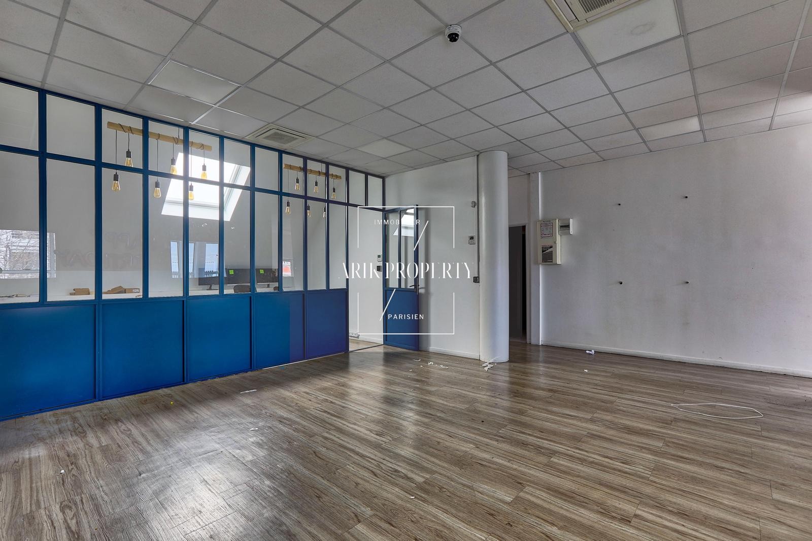 Bureau à louer   160 m2   Montreuil (Rue de Rosny) (DISPONIBLE AUSSI EN 120 m2 ) — photo 4
