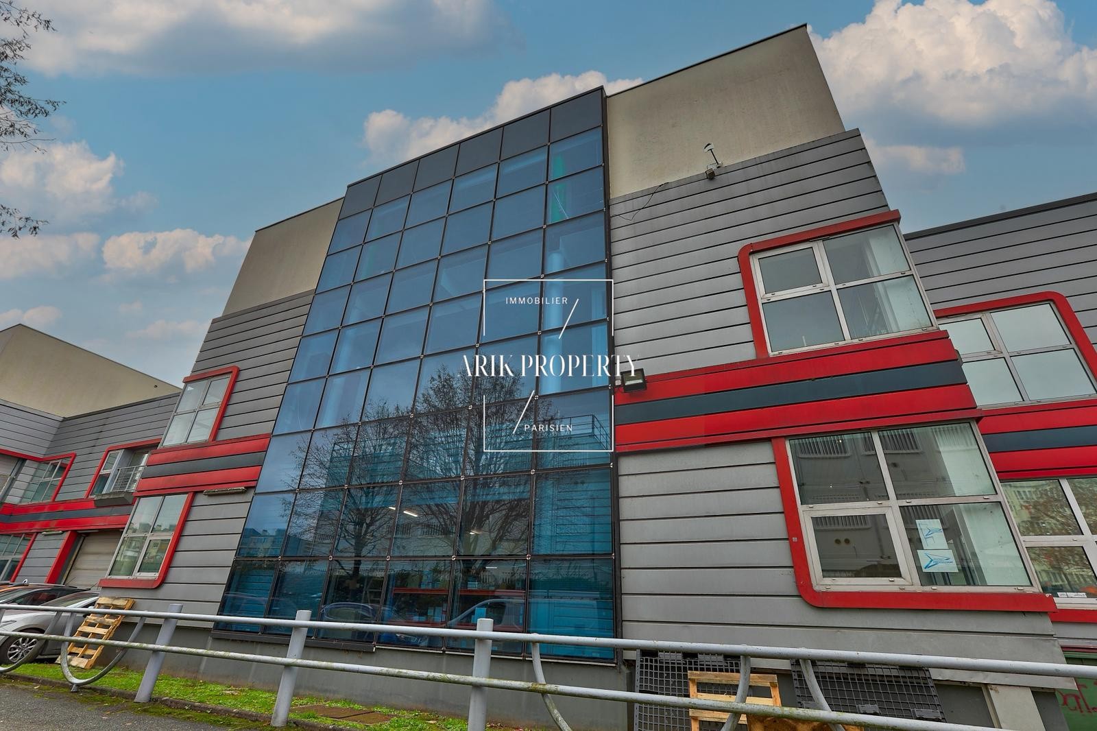 Bureau à louer   160 m2   Montreuil (Rue de Rosny) (DISPONIBLE AUSSI EN 120 m2 ) — photo 14