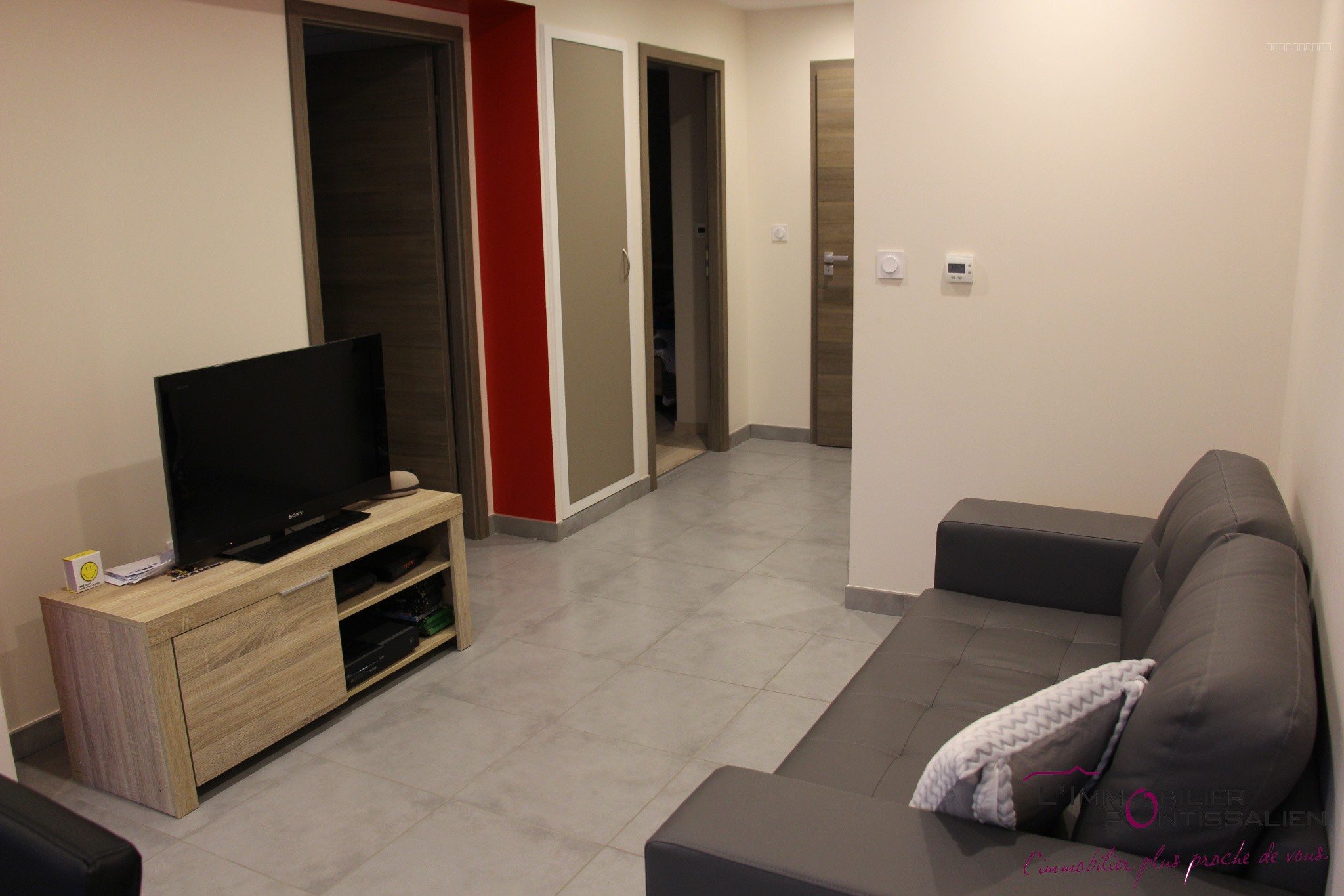 MOUTHE - APPARTEMENT T2 BIS MEUBLE - GARAGE - CAVE — photo 7
