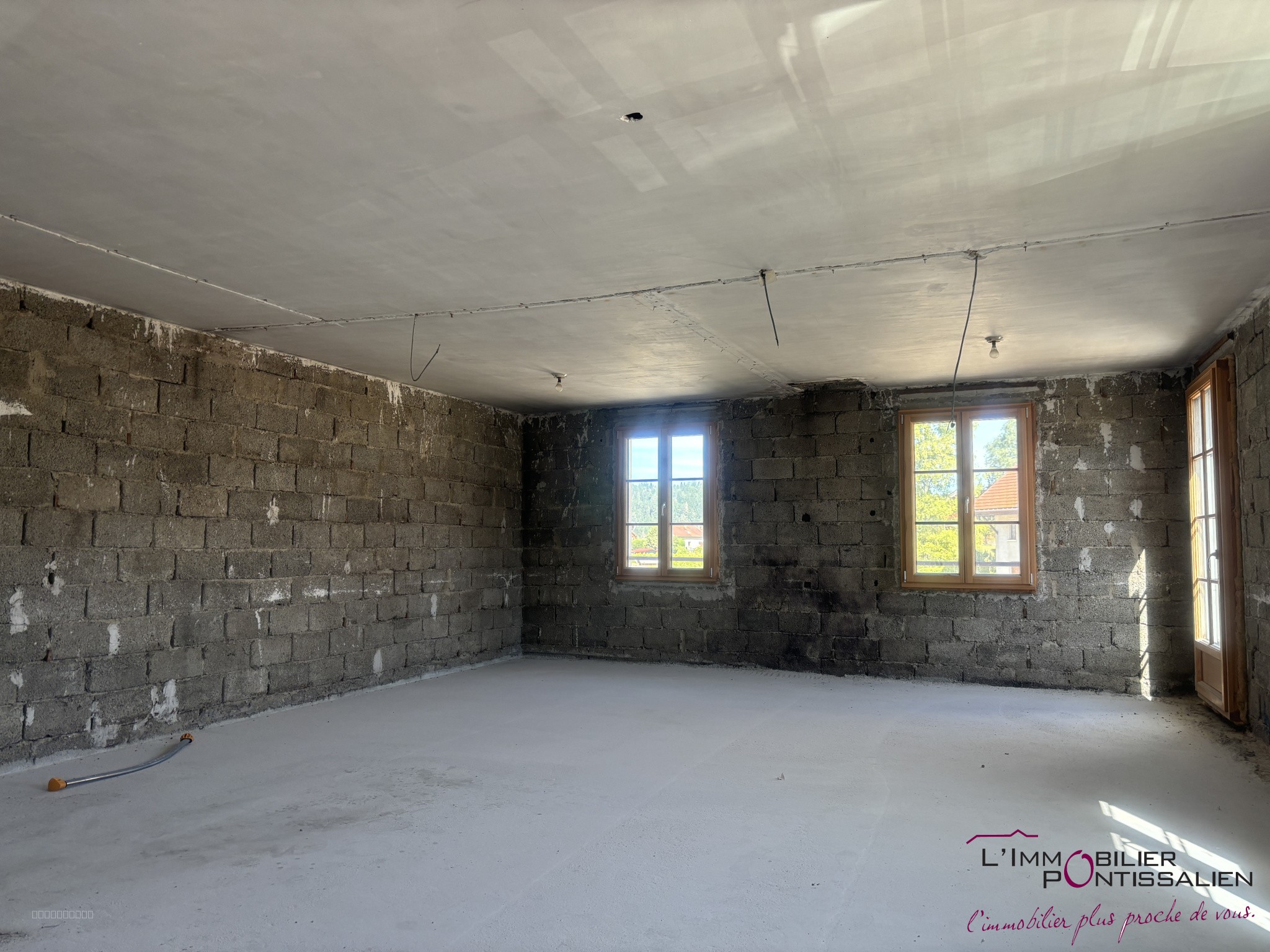 LABERGEMENT SAINTE MARIE : DUPLEX 115 M2. — photo 2