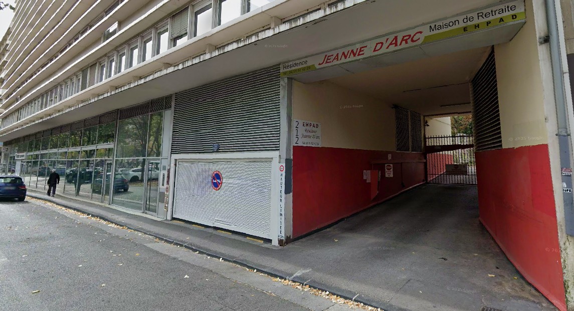 NOUVELLE OPPORTUNITÉ, BOX EN SOUS SOL, PROCHE ROND POINT DU PRADO 13008 MARSEILLE — photo 1