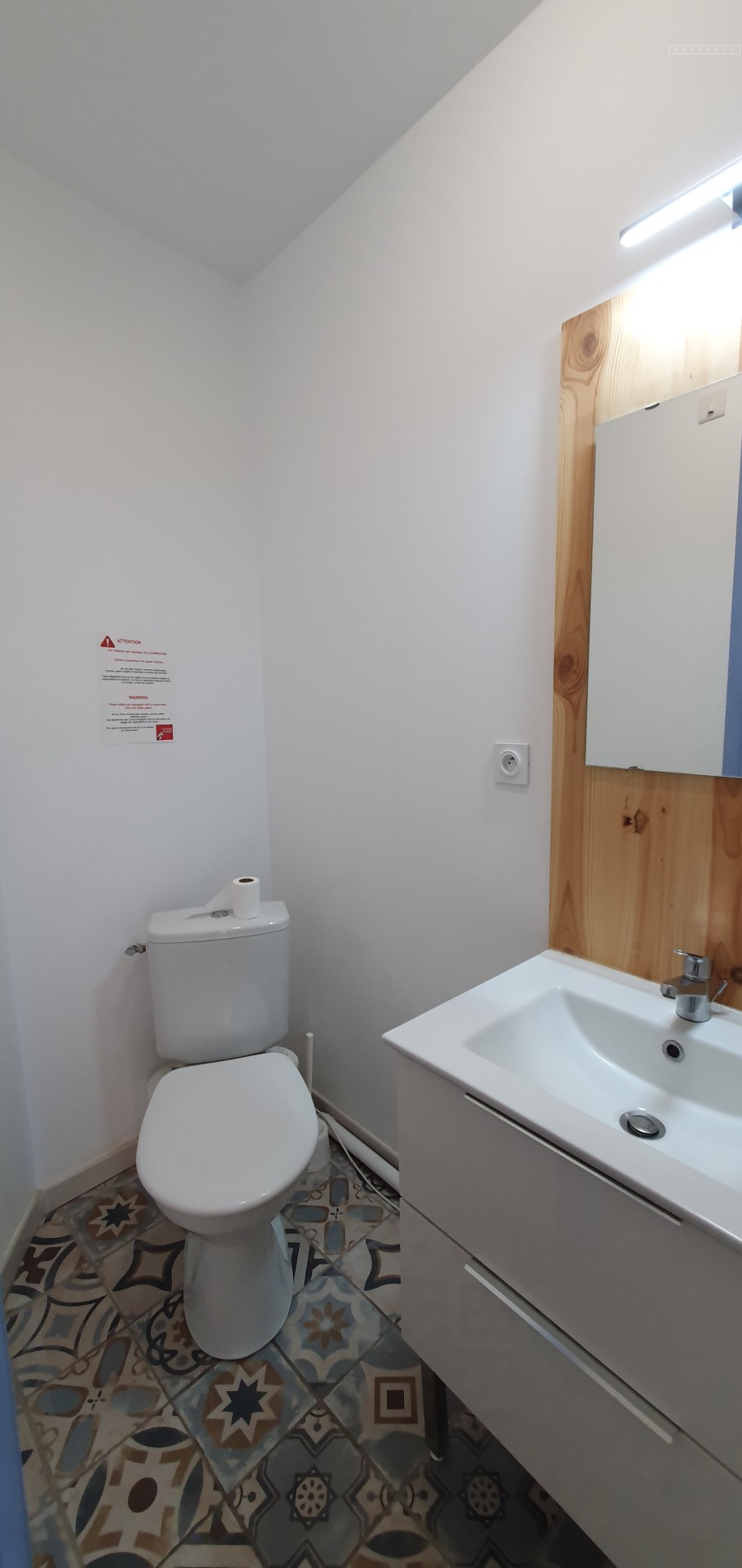 SOUS OFFRE - RARE studio La Ciotat vue directe Vieux Port — photo 3