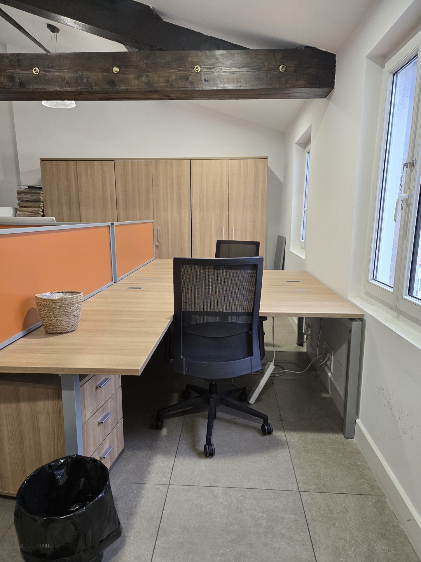 Bureaux climatisés et équipés haut de gamme Rue Montgrand — photo 2