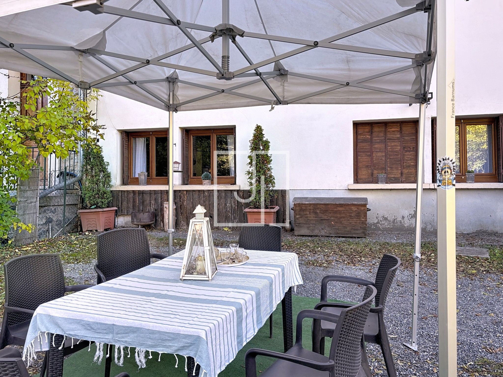 À vendre   Charmant appartement de 78 m2 avec parcelle 200 m2, garage à Barcelonnette (04400) — photo 3