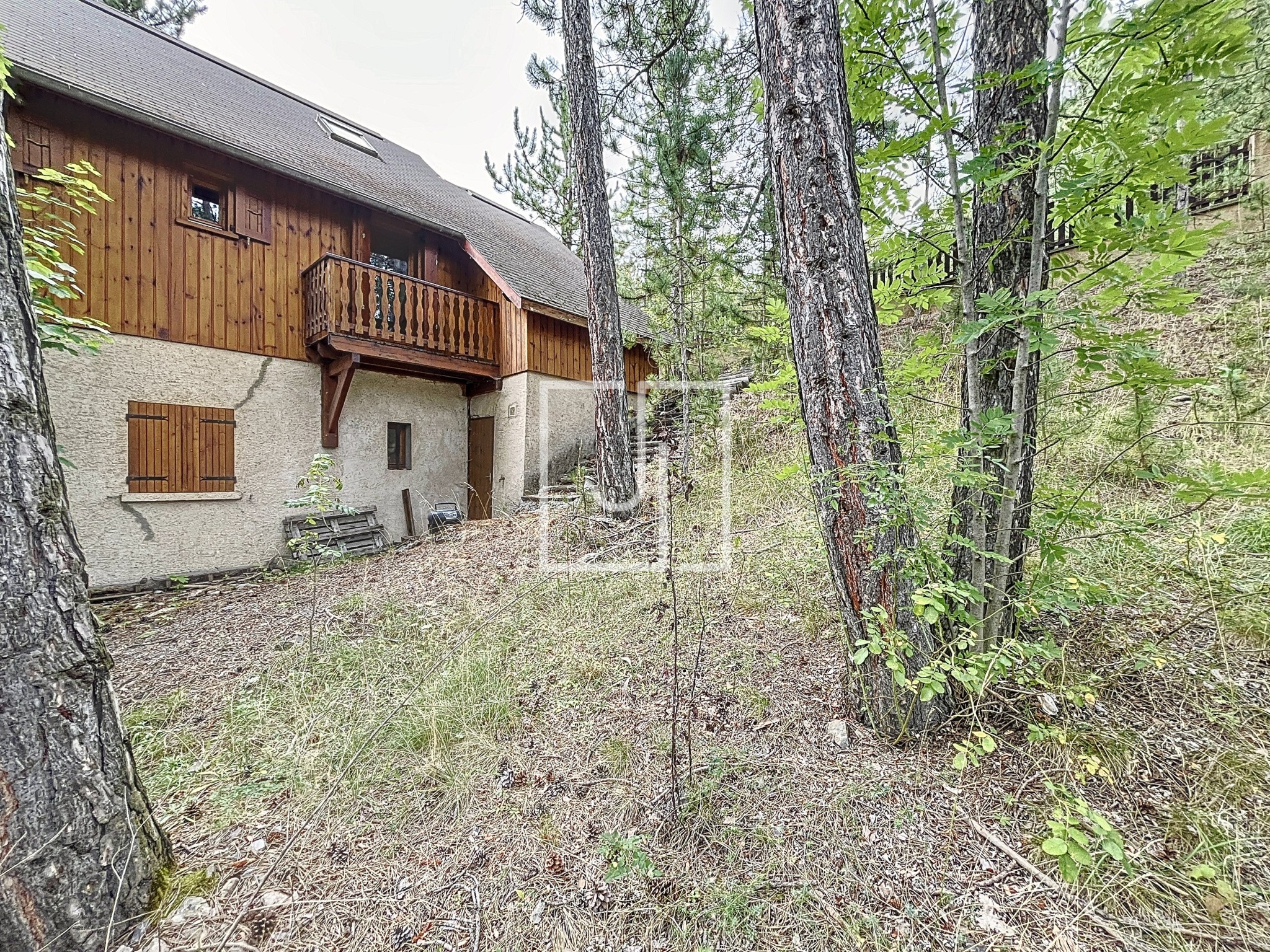 A vendre : Chalet 4 pièces avec terrasse, jardin et garage sur les hauteurs de Barcelonnette — photo 8