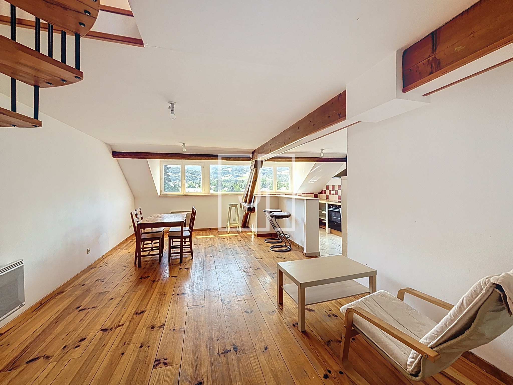 Appartement T3 à vendre avec vue imprenable à Jausiers (04850) — photo 6