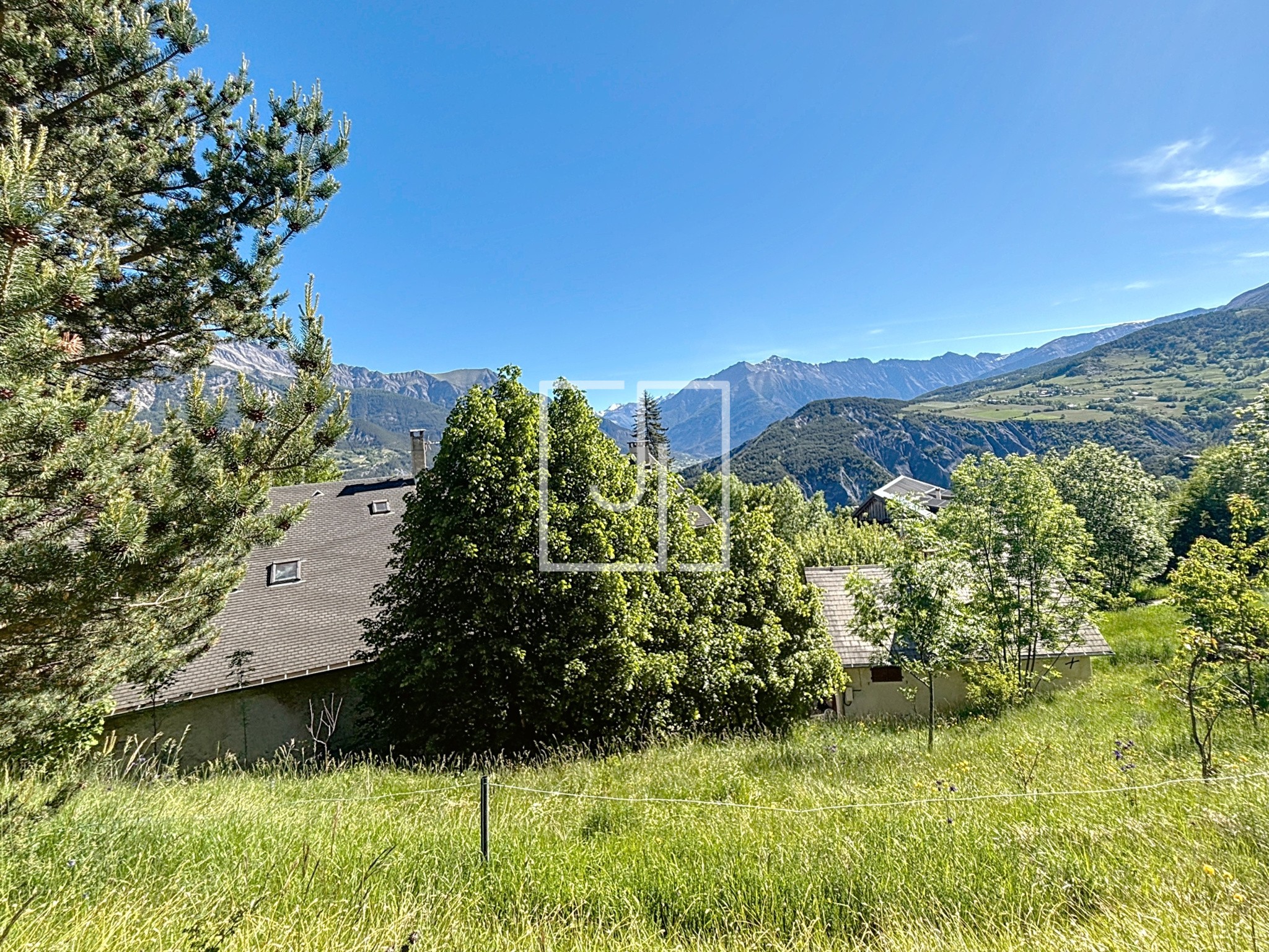 À vendre   Propriété authentique avec corps de ferme et maison sur plus de 2 hectares à Enchastrayes (La Conchette), Vallée de l’Ubaye — photo 16