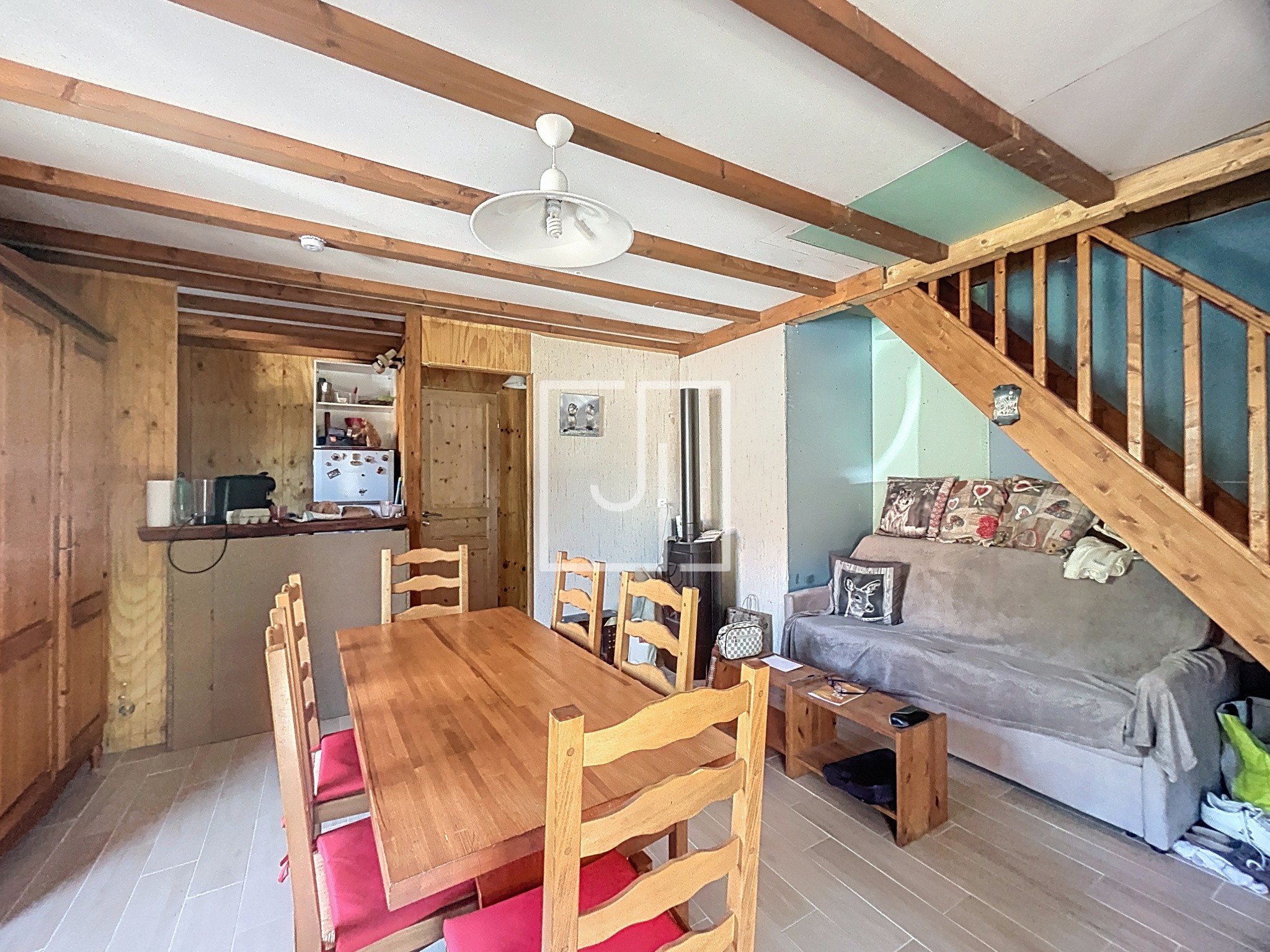 Chalet mitoyen à rénover au cœur de Jausiers   27,61 m2, terrasse, 6 couchages — photo 6