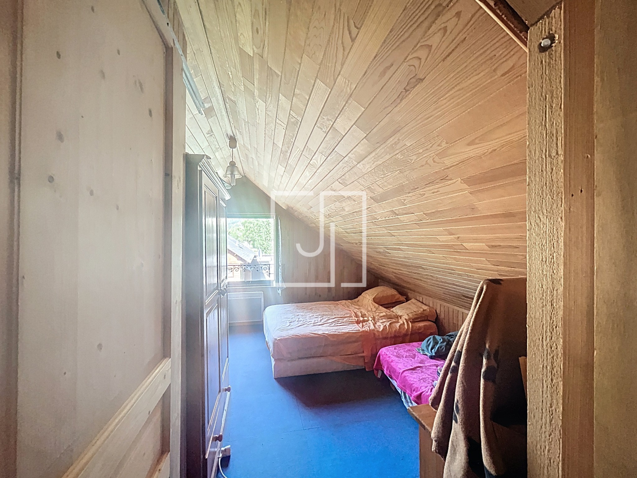 Chalet mitoyen à rénover au cœur de Jausiers   27,61 m2, terrasse, 6 couchages — photo 14