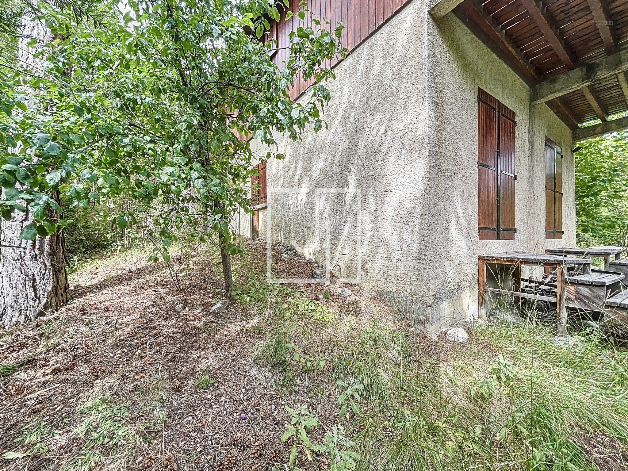 A vendre : Chalet 4 pièces avec terrasse, jardin et garage sur les hauteurs de Barcelonnette — photo 9