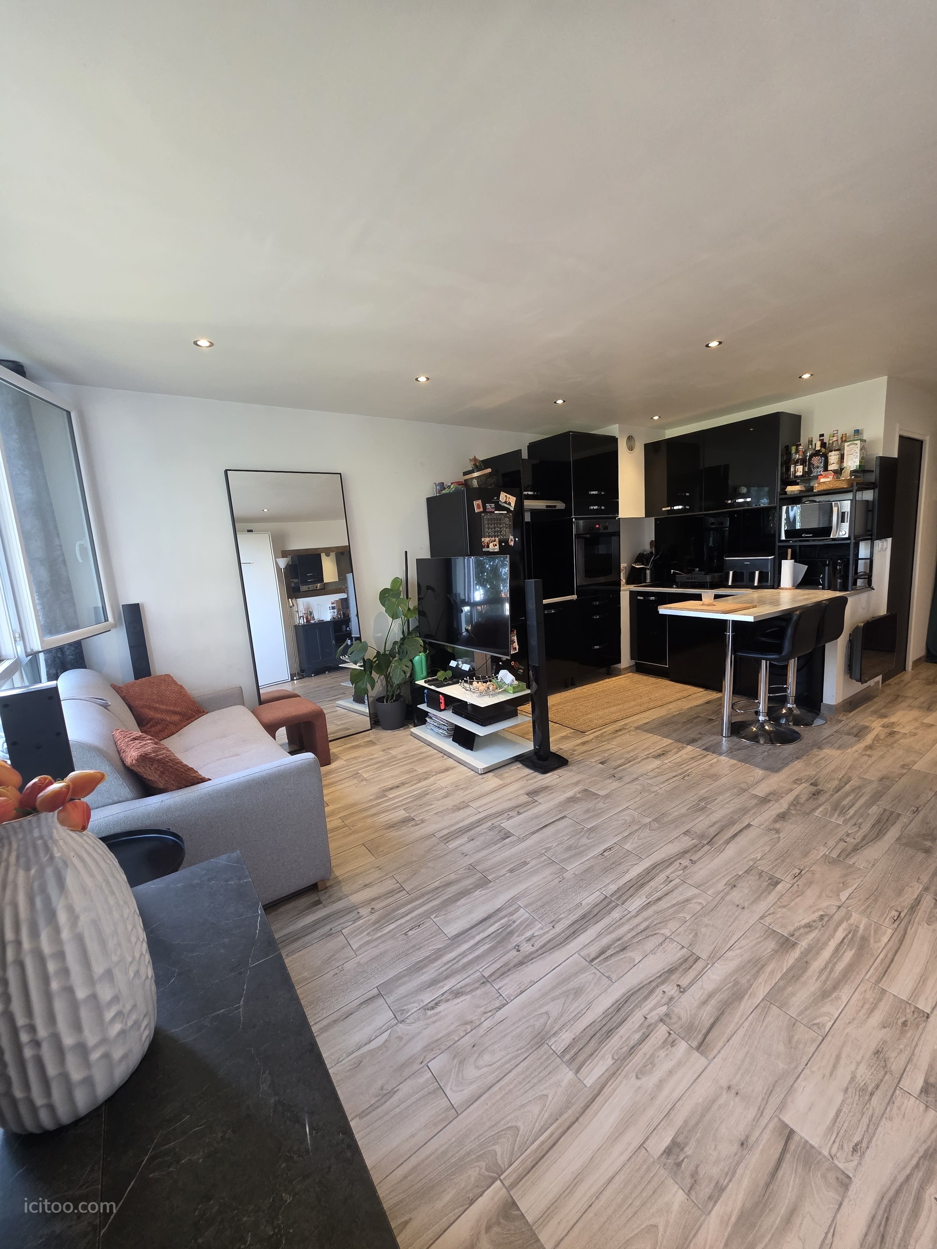 Studio/T1 rénové de 28,58 m² – Cave + parking - Houilles — photo 10
