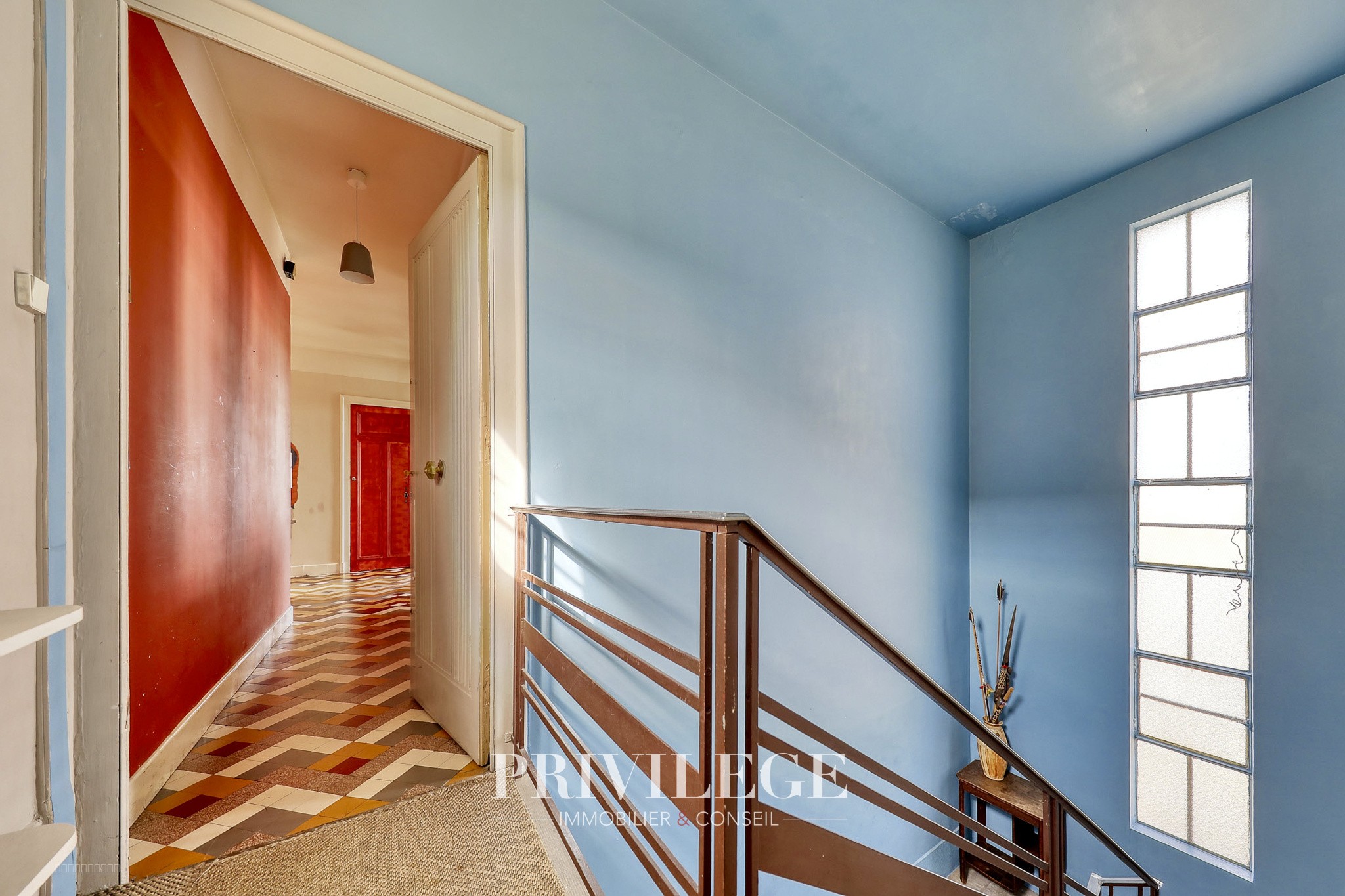 SATHONAY-CAMP, Charmant Appartement des Années 30 - 140 m2 habitable — photo 8