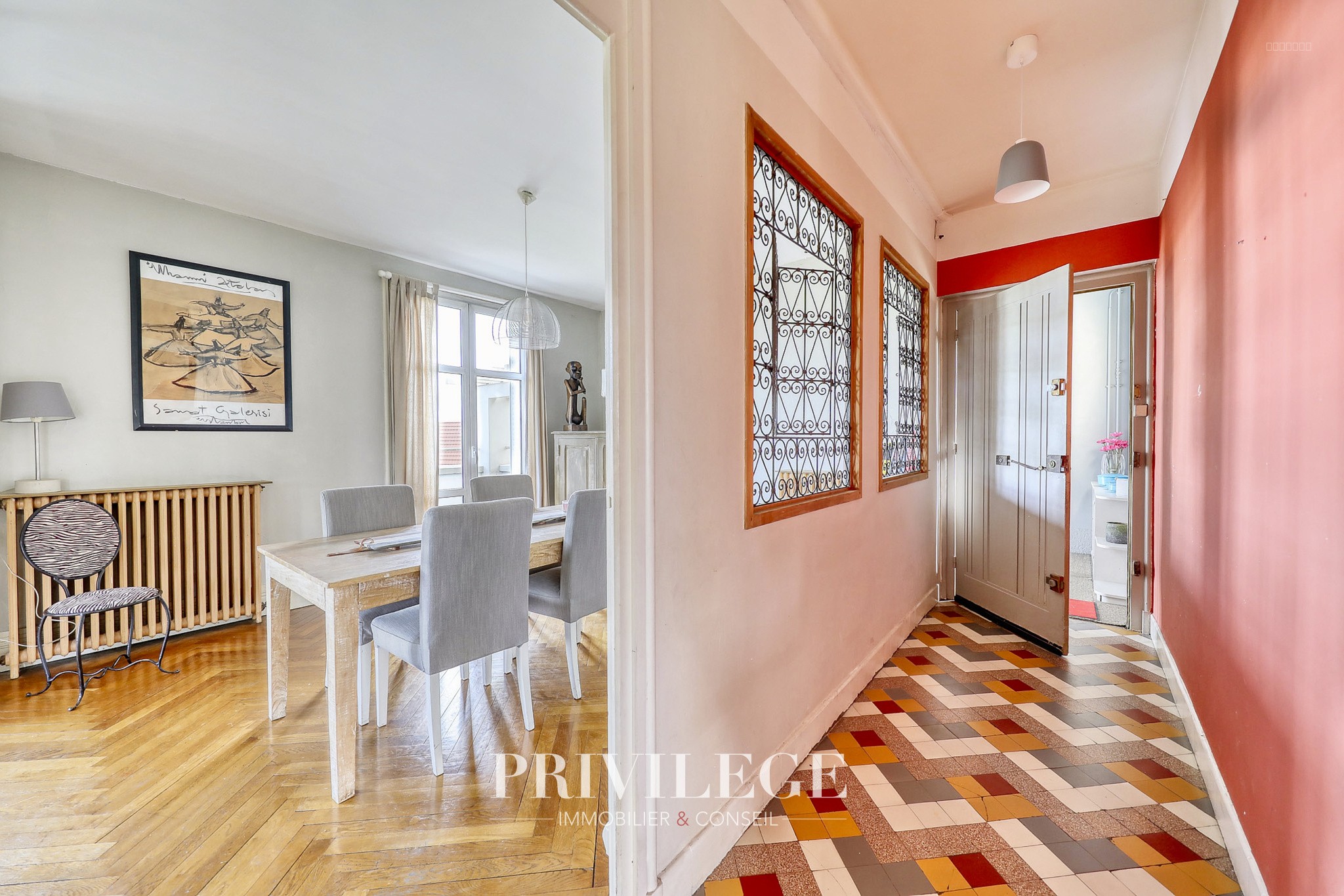 SATHONAY-CAMP, Charmant Appartement des Années 30 - 140 m2 habitable — photo 5