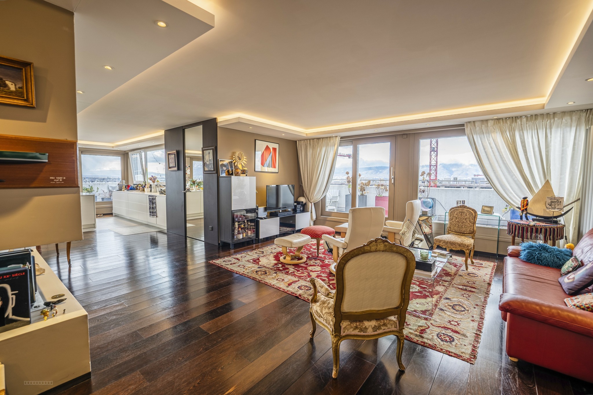 DUPLEX ROOFTOP de 230 m2 Centre Genève avec 120 m2 de terrasse — photo 6