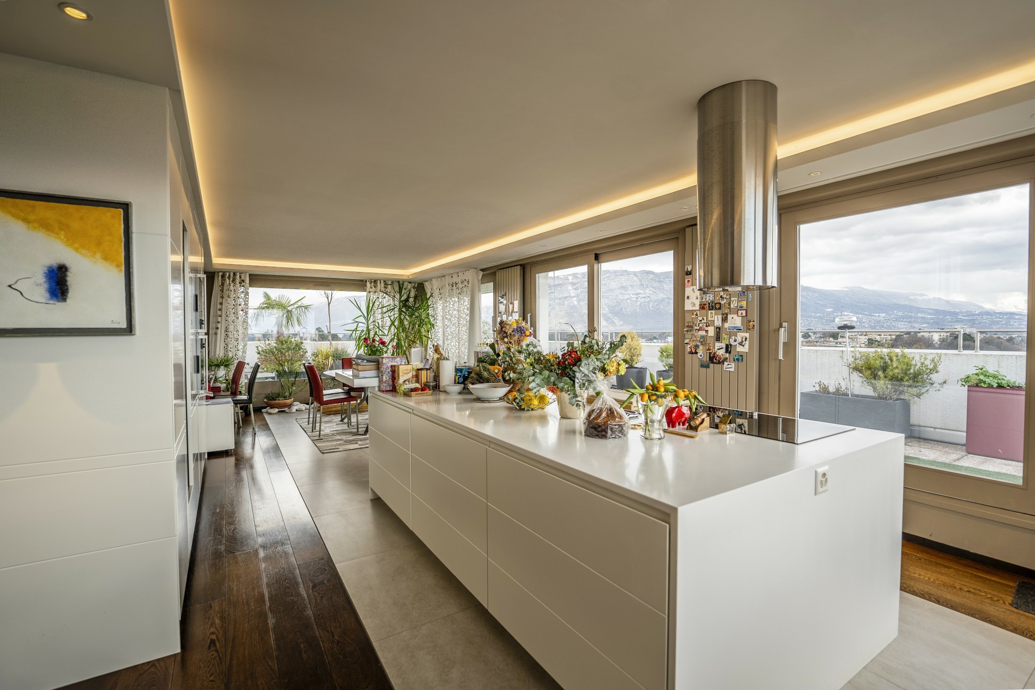DUPLEX ROOFTOP de 230 m2 Centre Genève avec 120 m2 de terrasse — photo 3