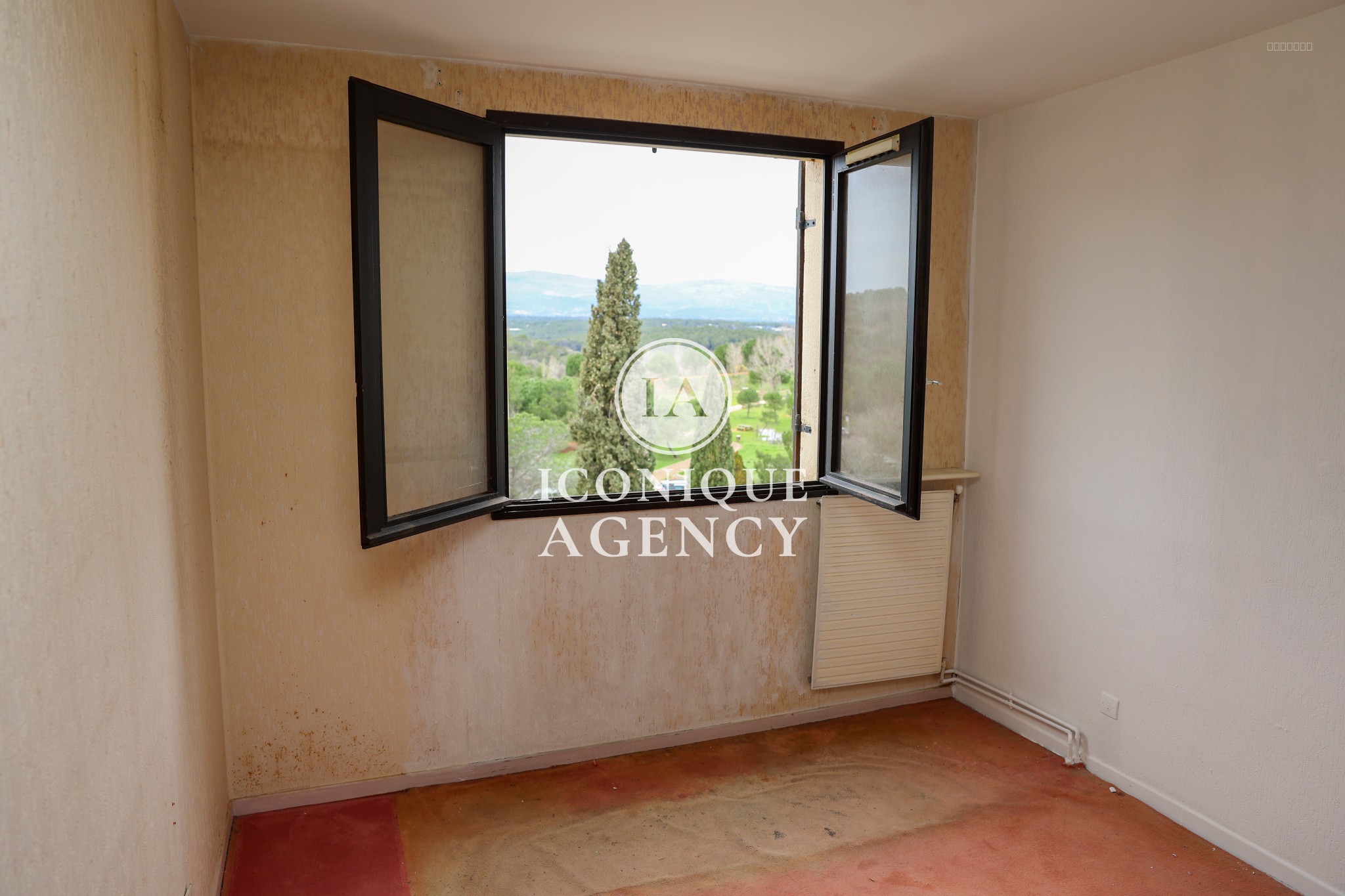En Exclusivité 3 pièces avec garage (en sus) à Antibes secteur Les Semboules Travaux à prévoir — photo 11