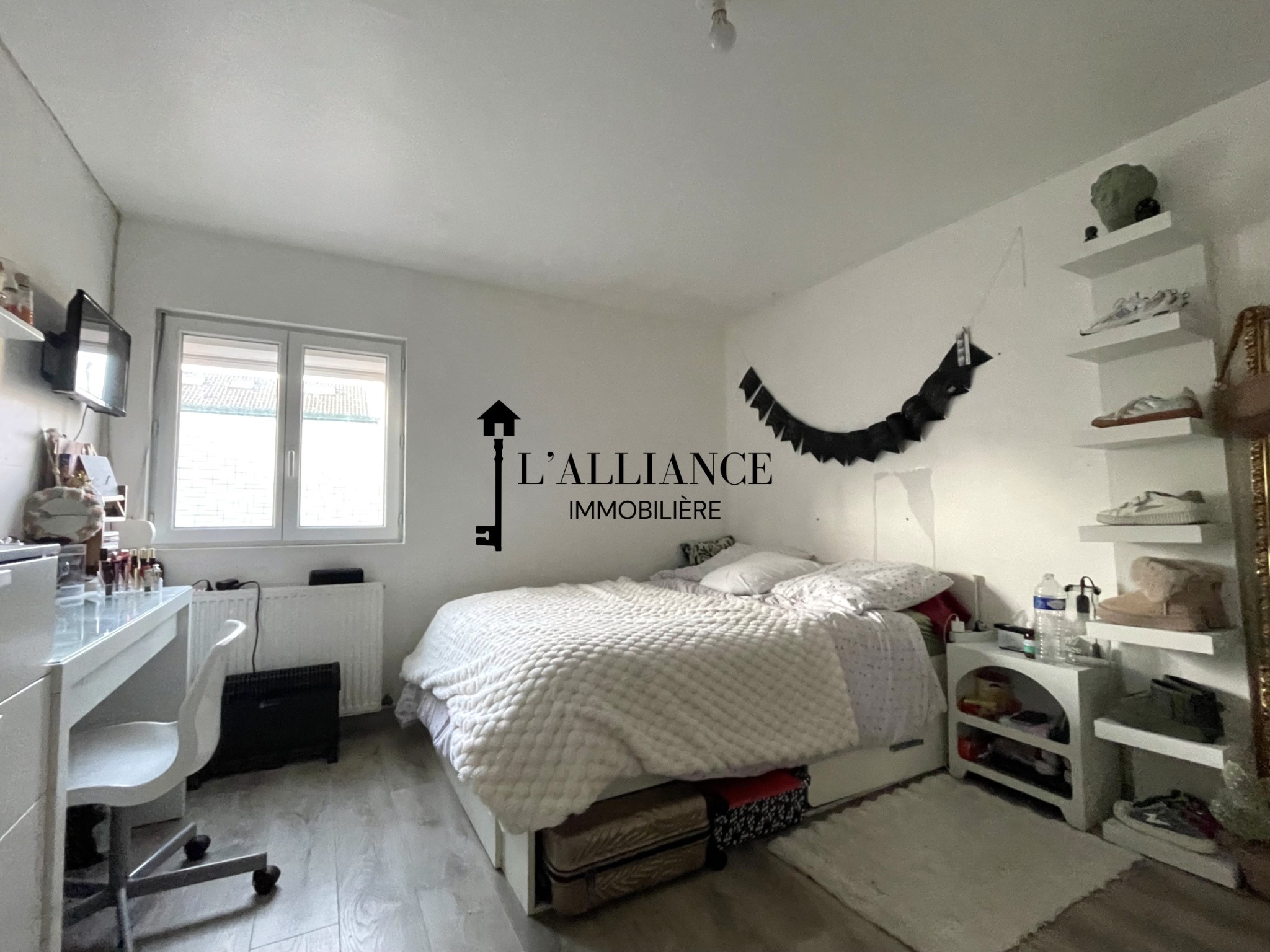 Belle maison de plain-pied de 170 m2   5 chambres   Grand jardin et dépendances   Proche commodités — photo 6