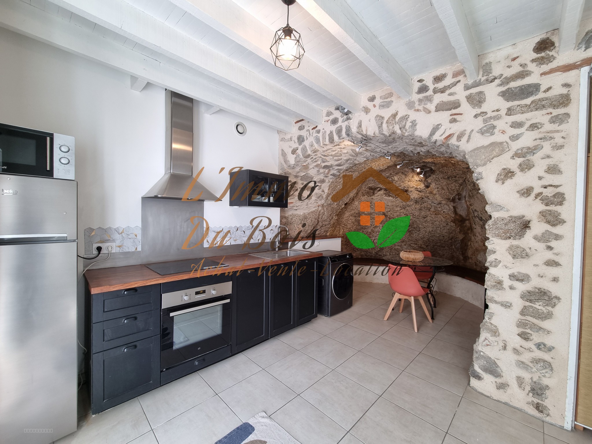 Coup de cœur assuré pour cette maison atypique — photo 2
