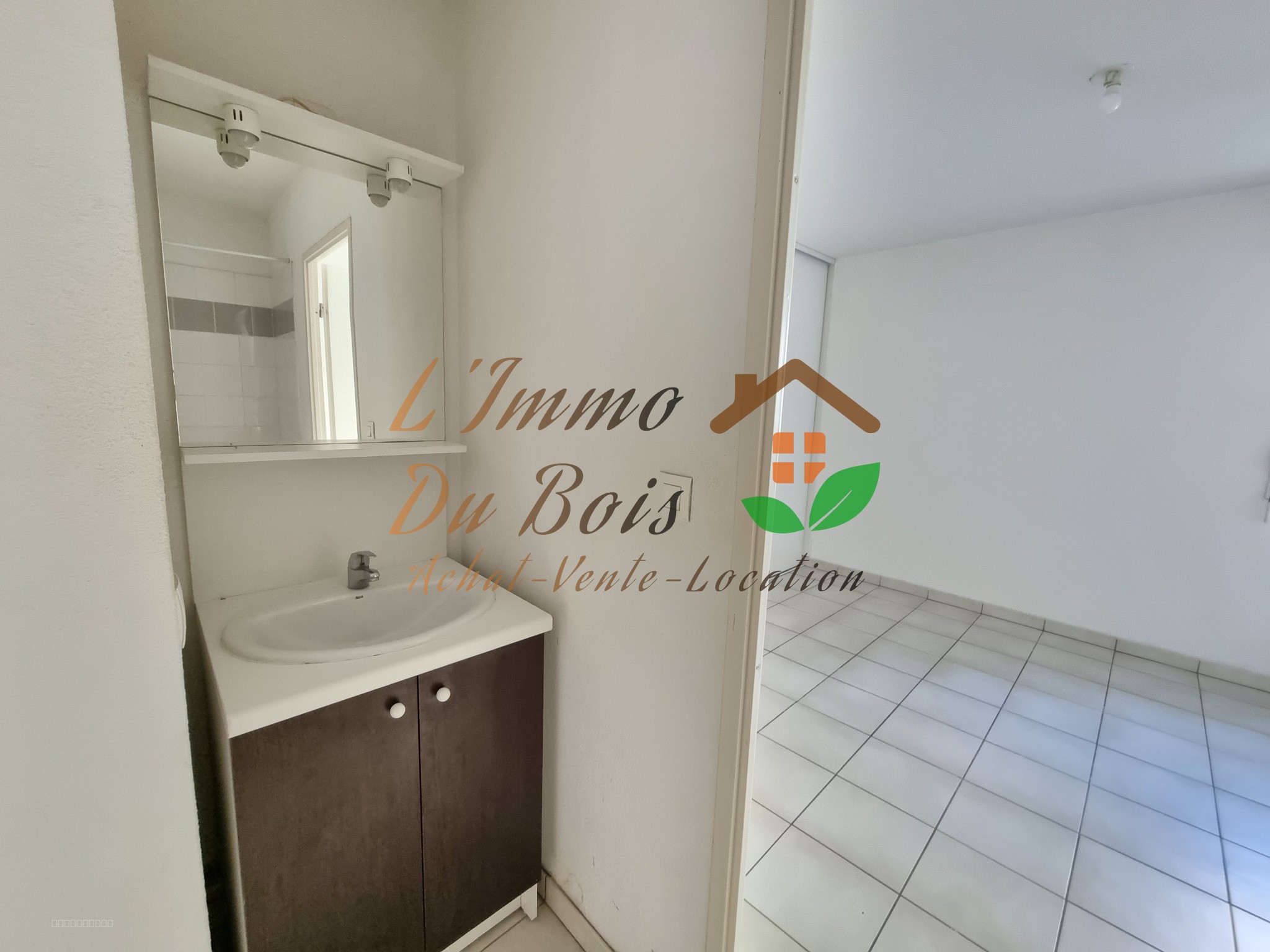 Coup de Cœur Romans - T2 Récent, Balcon Ouest, Parking, Proximité Gare ! — photo 10