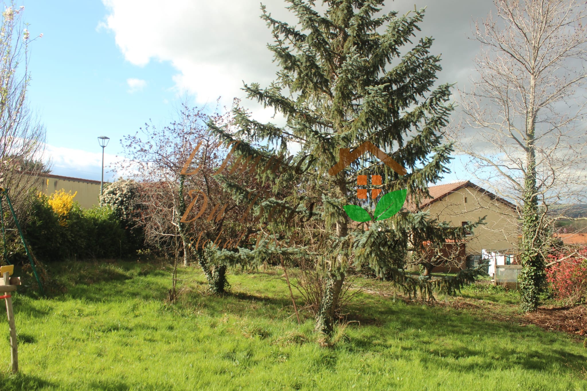 À Vendre   Terrain de 900 m2 avec Vue Dégagée — photo 3