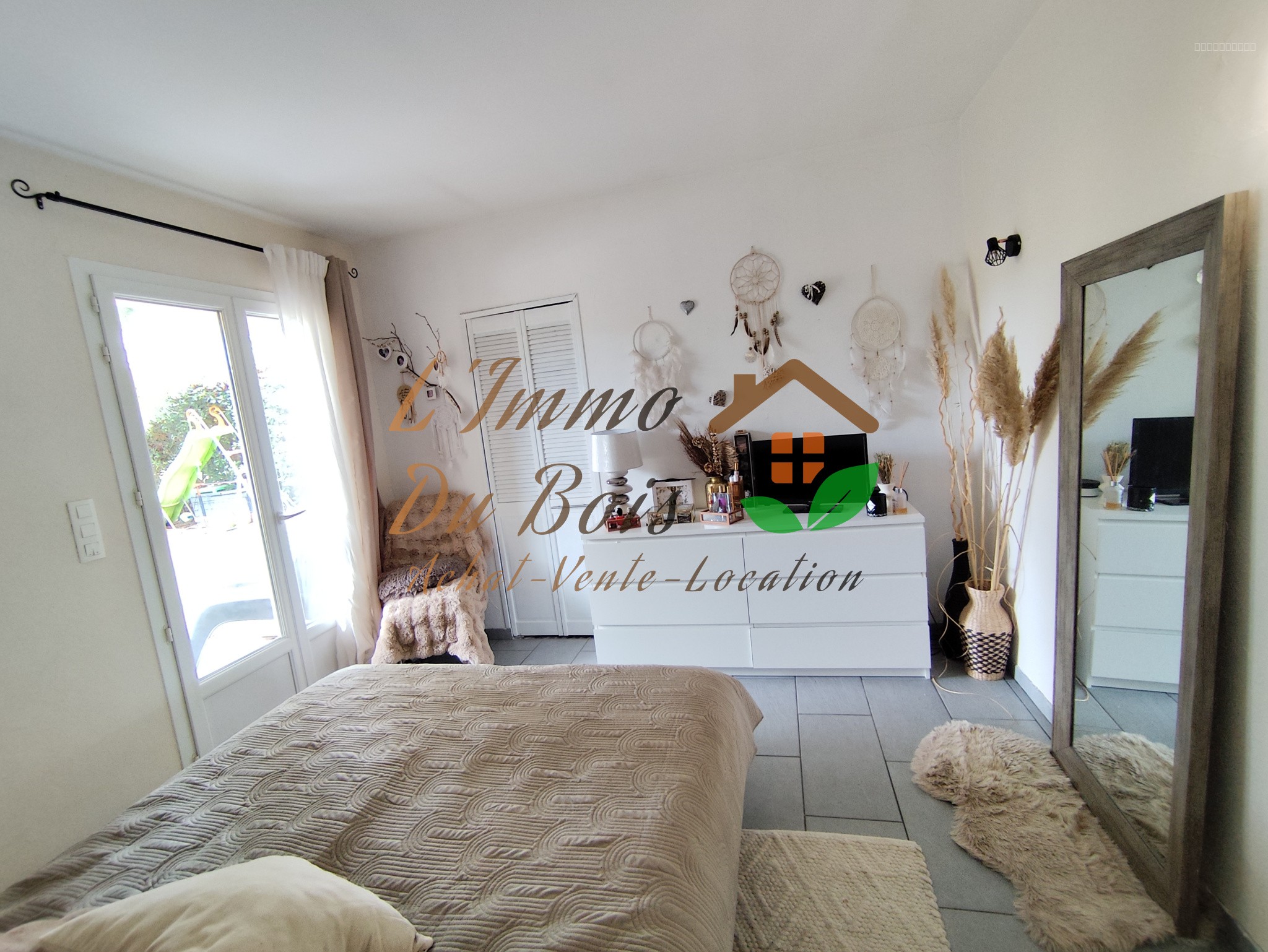 Maison individuelle avec jardin arboré et piscine — photo 9