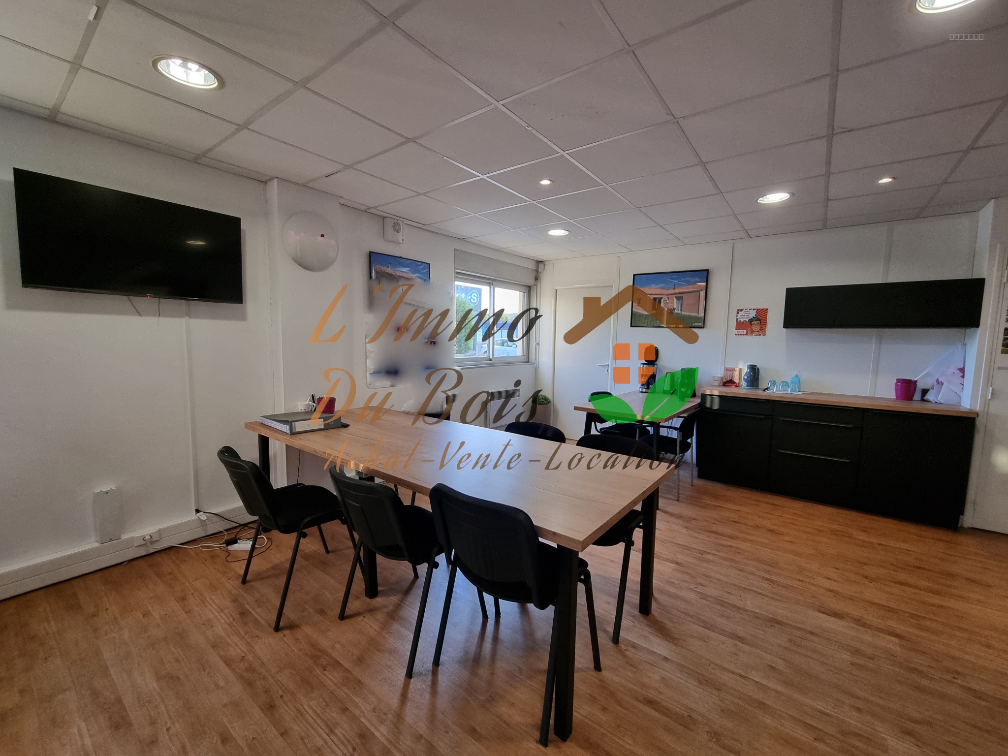 Bureaux à louer — photo 3