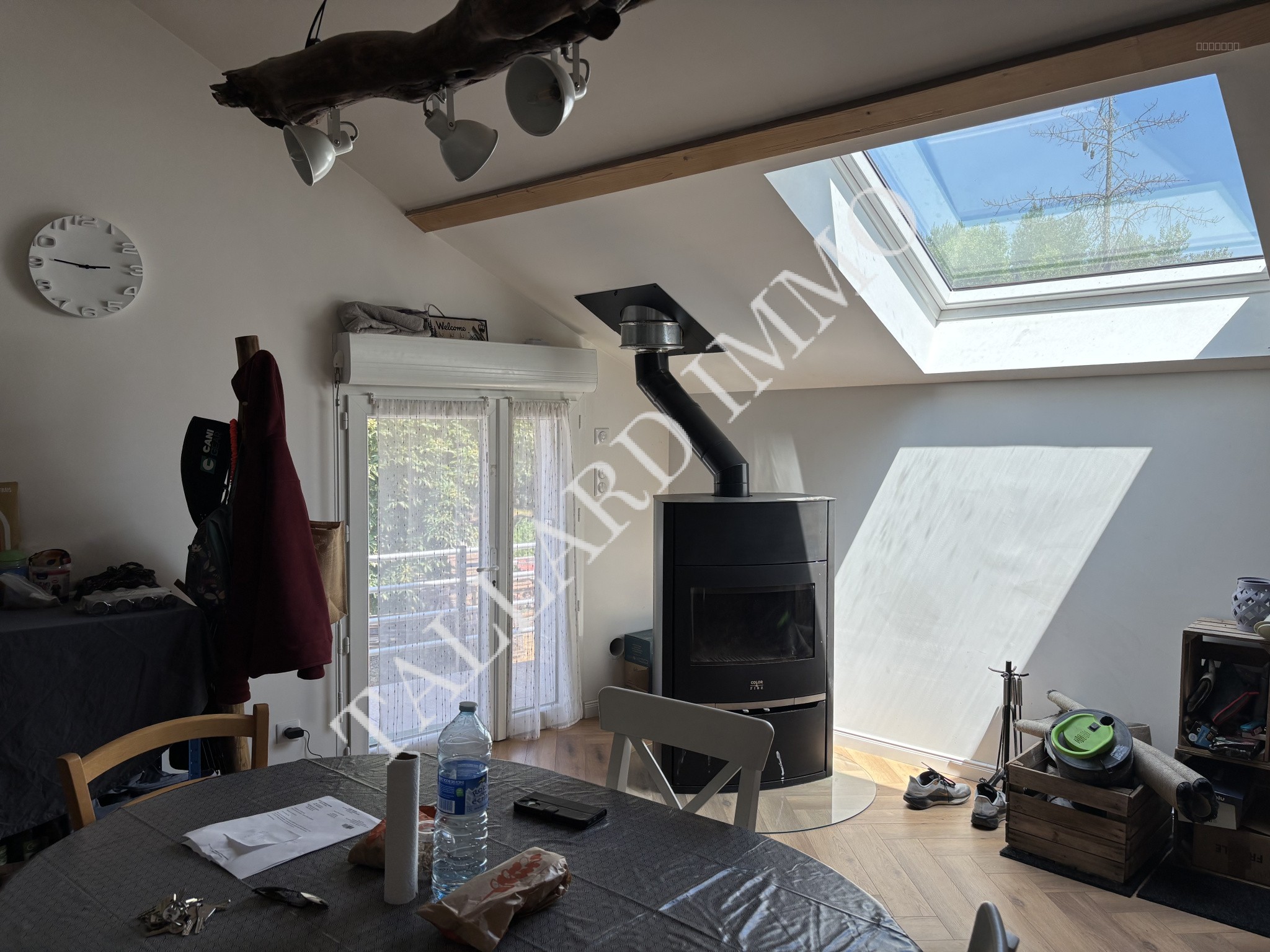 15 mn Gap, vaste bâtisse avec local commercial, appartement loft récent + potentiel pour plusieurs logements — photo 7