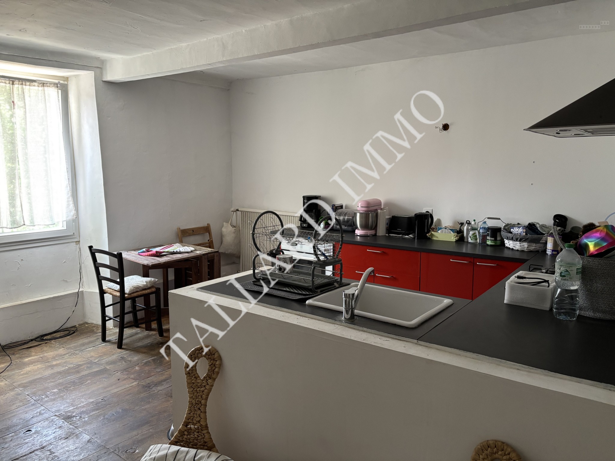 15 mn Gap, vaste bâtisse avec local commercial, appartement loft récent + potentiel pour plusieurs logements — photo 19