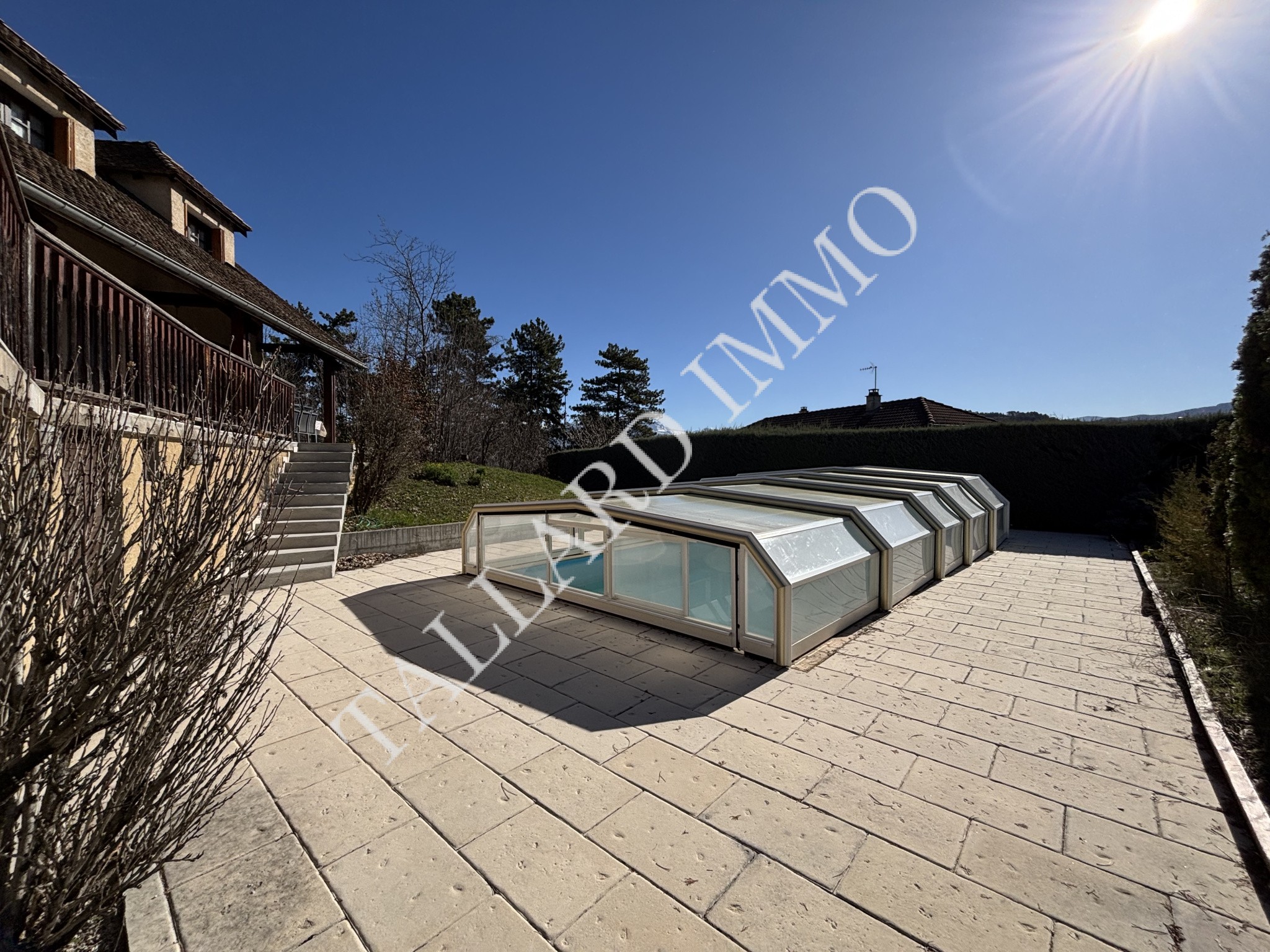 Gap, maison  deux appartement, 242 m2 + garage 178 m2 sur terrain 1570 m2 — photo 5