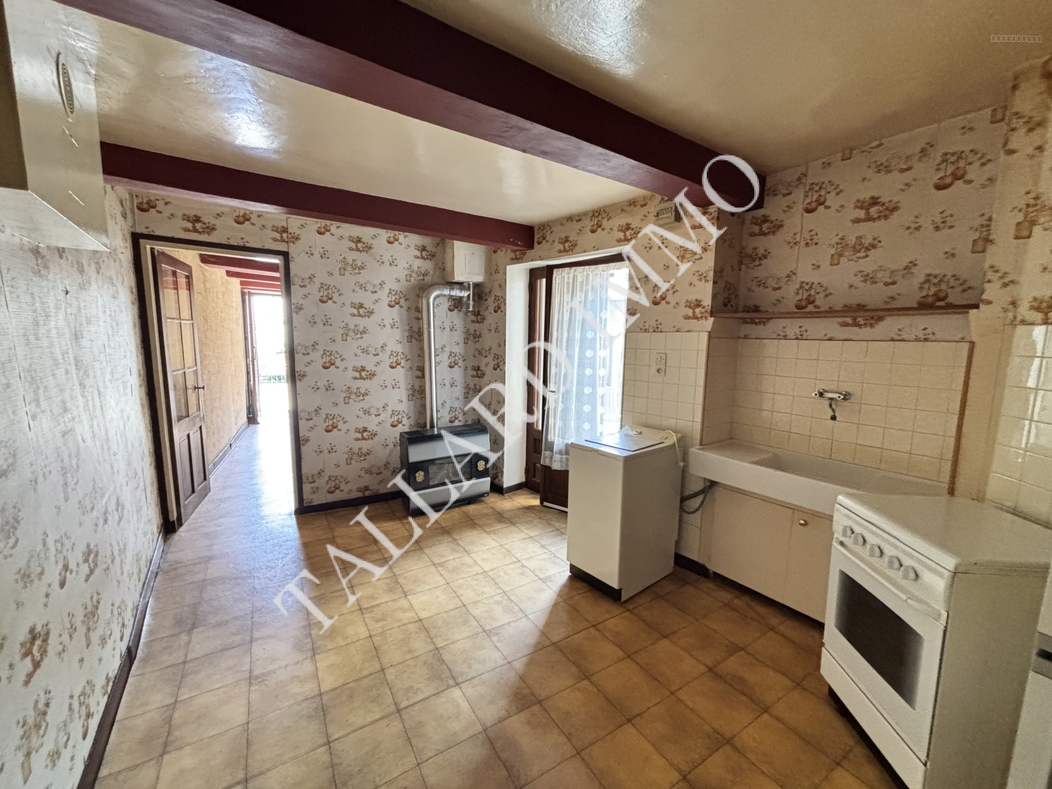 Exclusivité Tallard, maison de village à rénover, terrasse, garage et cave. — photo 11