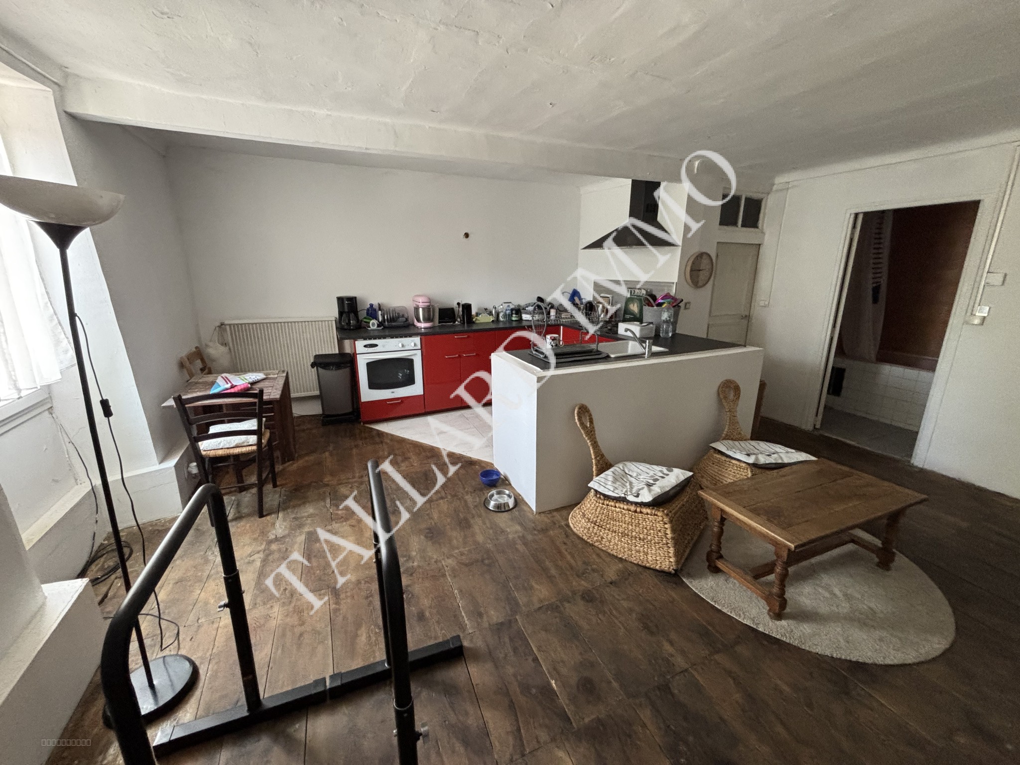 15 mn Gap, vaste bâtisse avec local commercial, appartement loft récent + potentiel pour plusieurs logements — photo 18