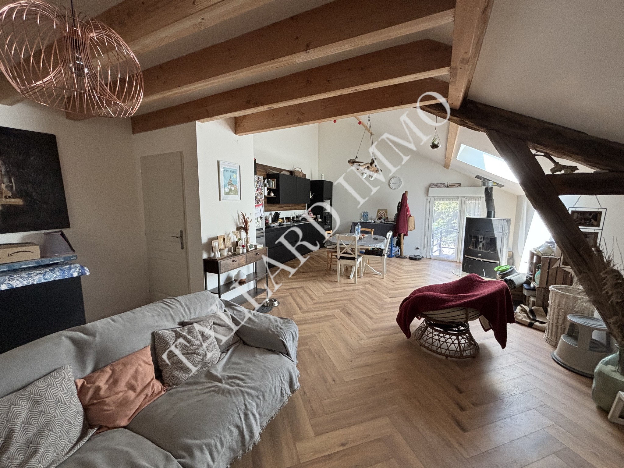 15 mn Gap, vaste bâtisse avec local commercial, appartement loft récent + potentiel pour plusieurs logements — photo 4