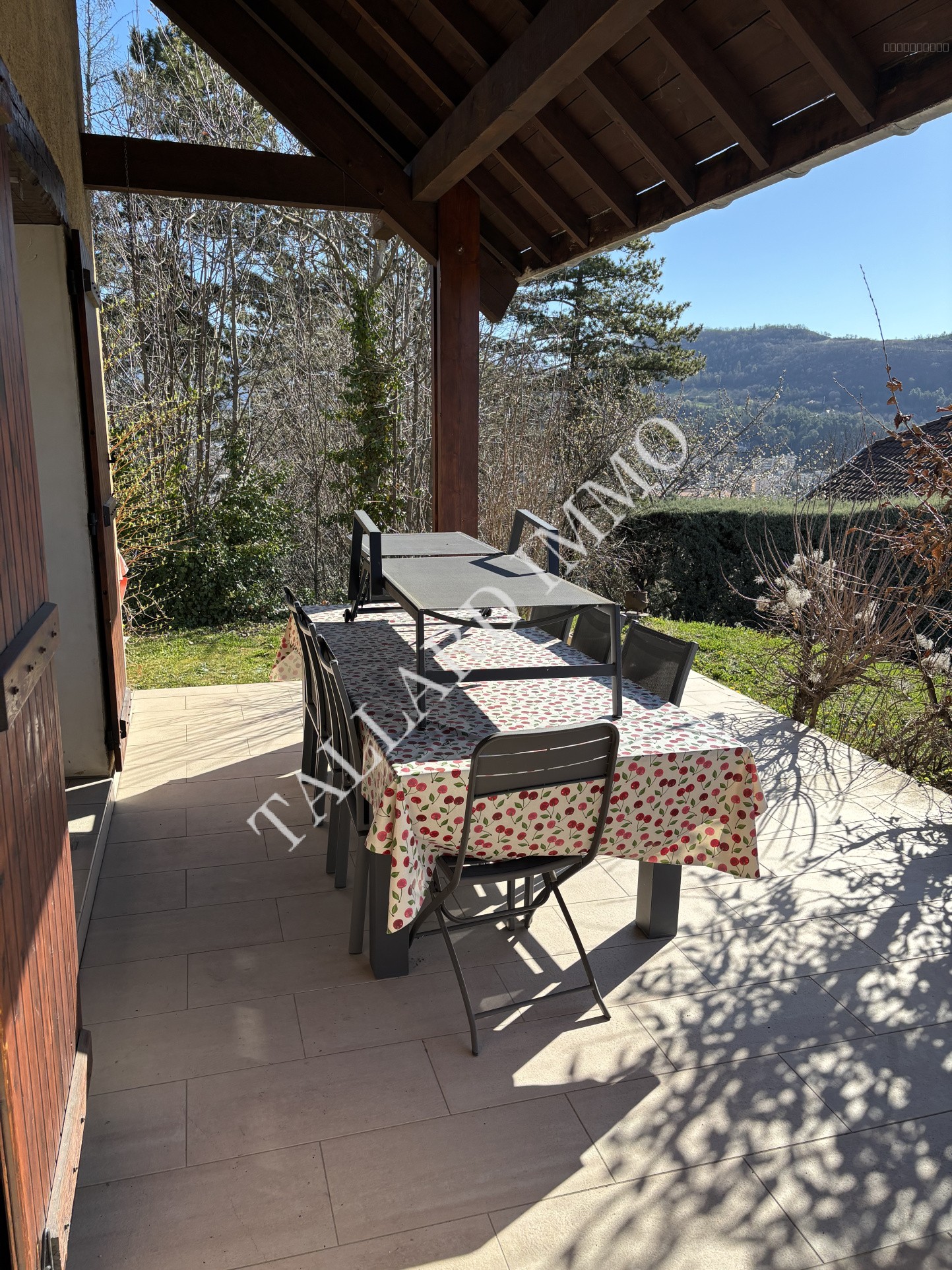 Gap, maison  deux appartement, 242 m2 + garage 178 m2 sur terrain 1570 m2 — photo 19