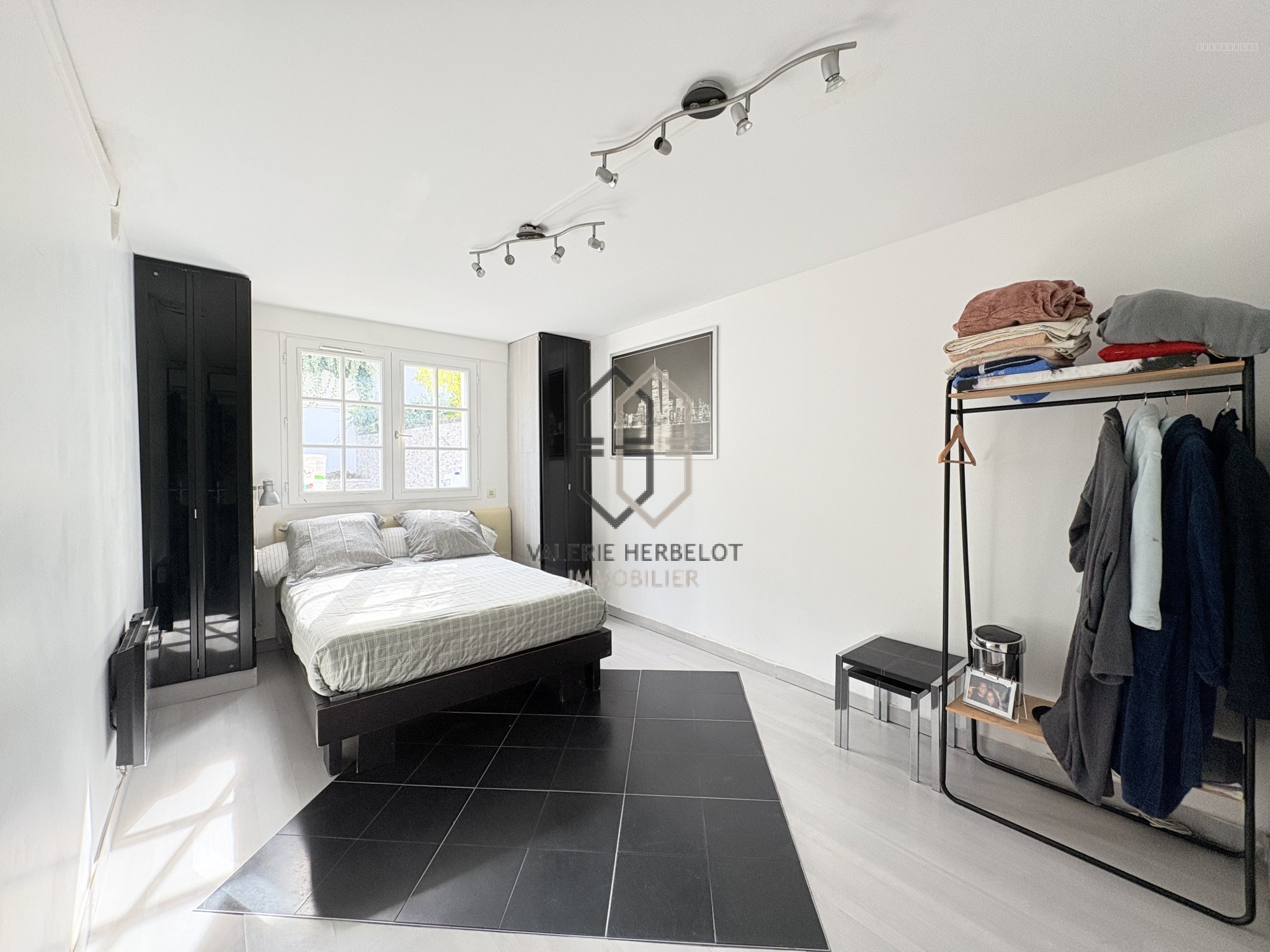 Maison contemporaine à proximité immédiate de la Varenne — photo 15