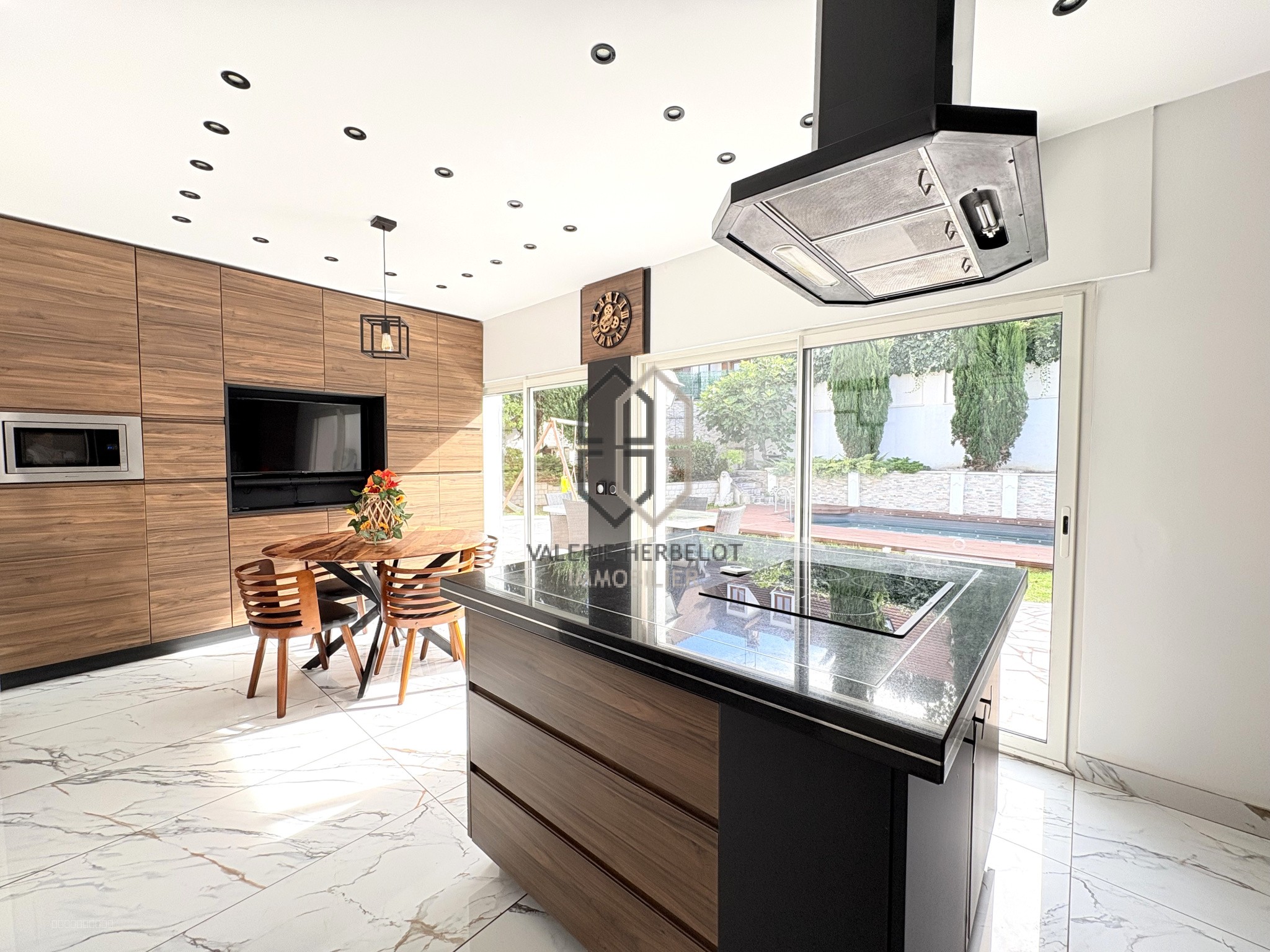Maison contemporaine à proximité immédiate de la Varenne — photo 12