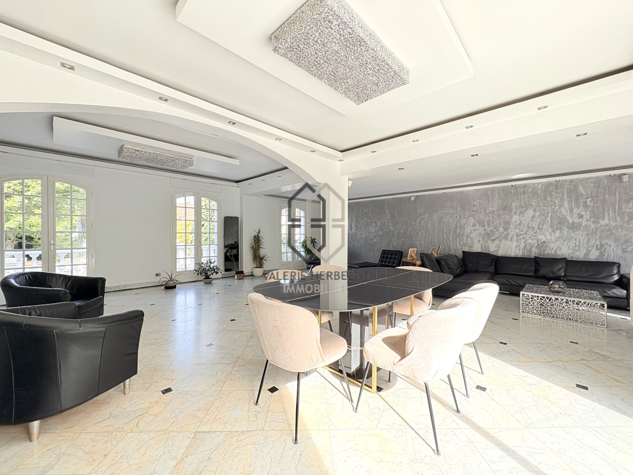 Maison contemporaine à proximité immédiate de la Varenne — photo 8