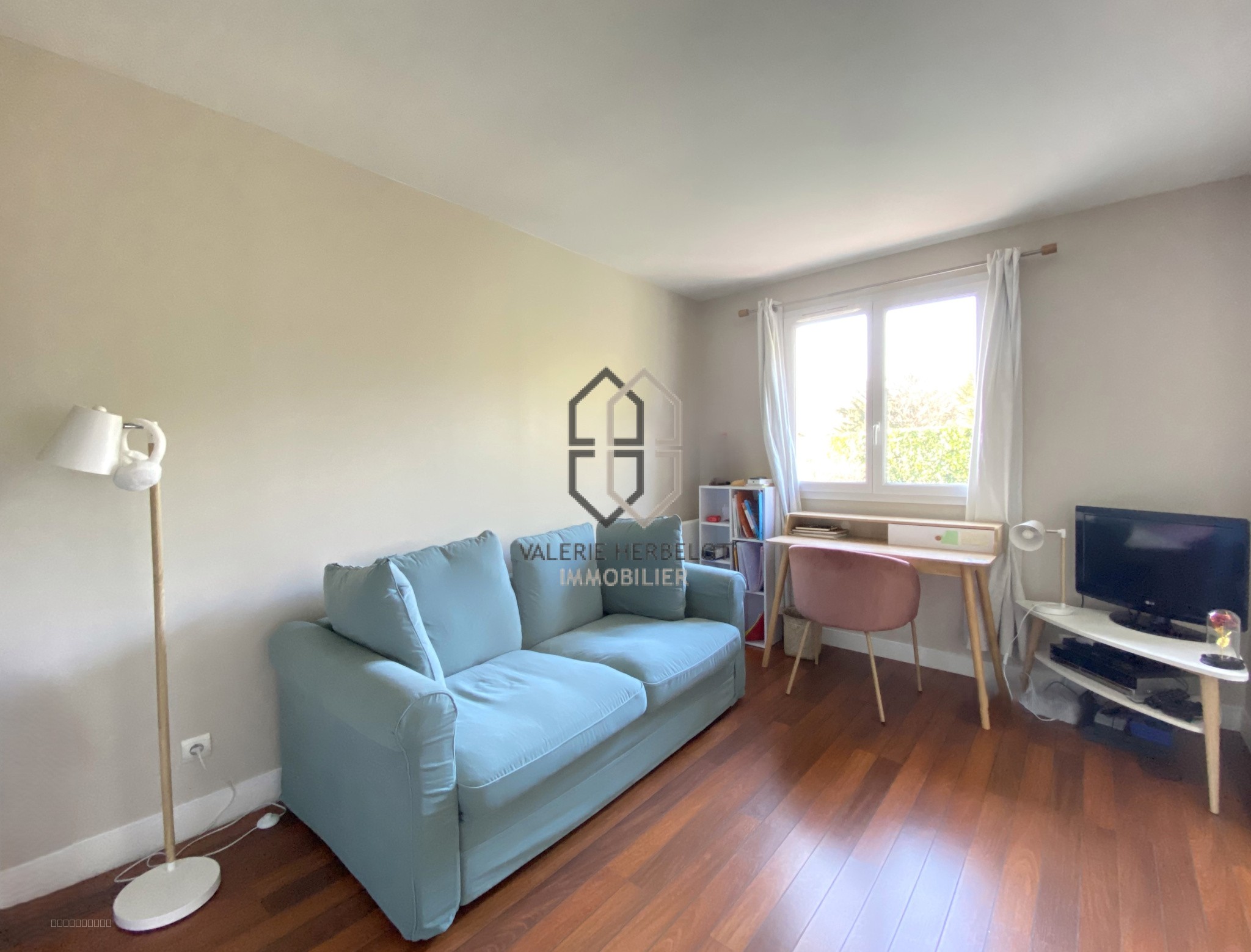 Superbe maison dans un environnement privilégié, à proximité du Golf d'Ormesson — photo 10