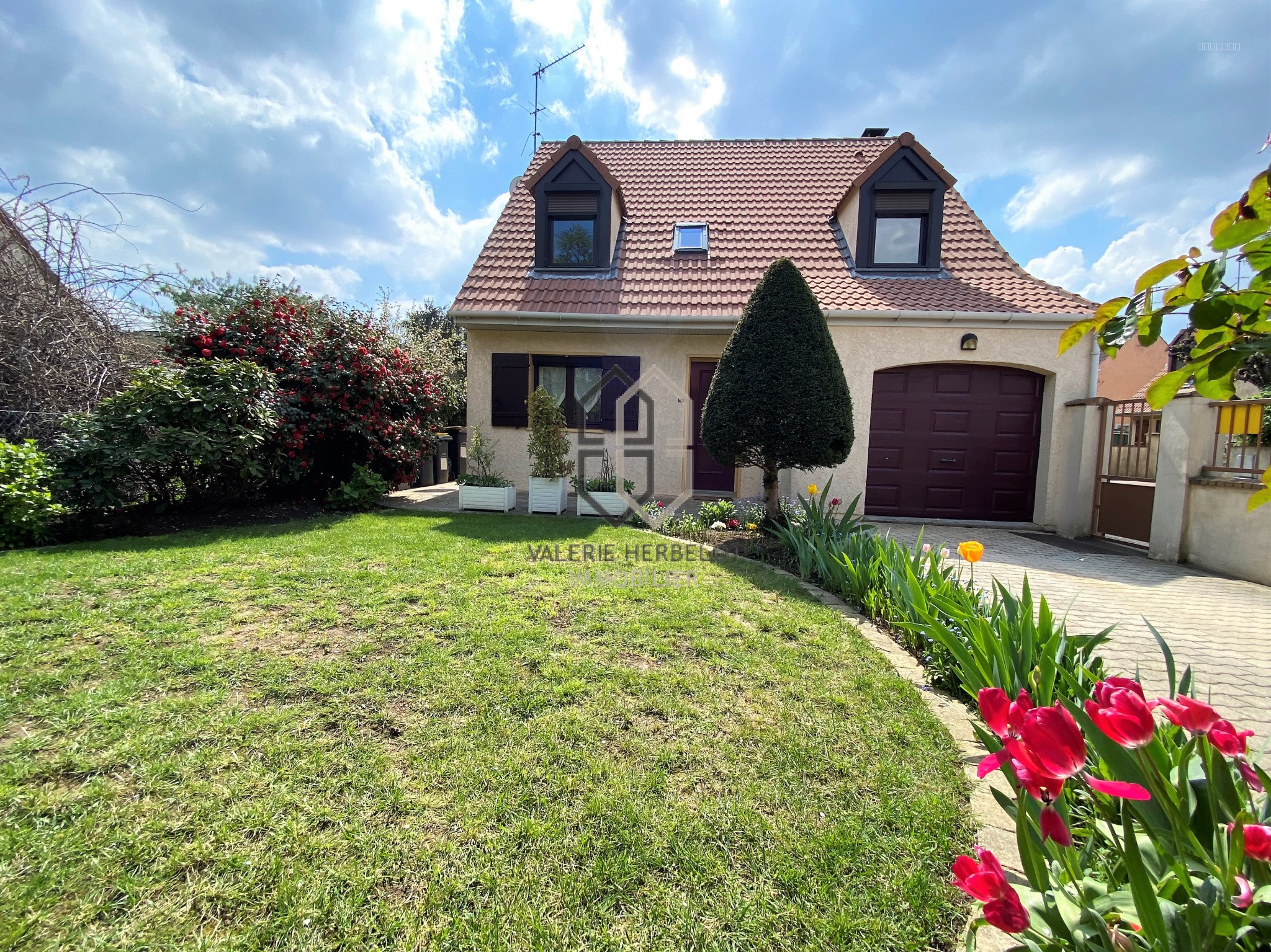 Agréable maison ensoleillée et calme — photo 13