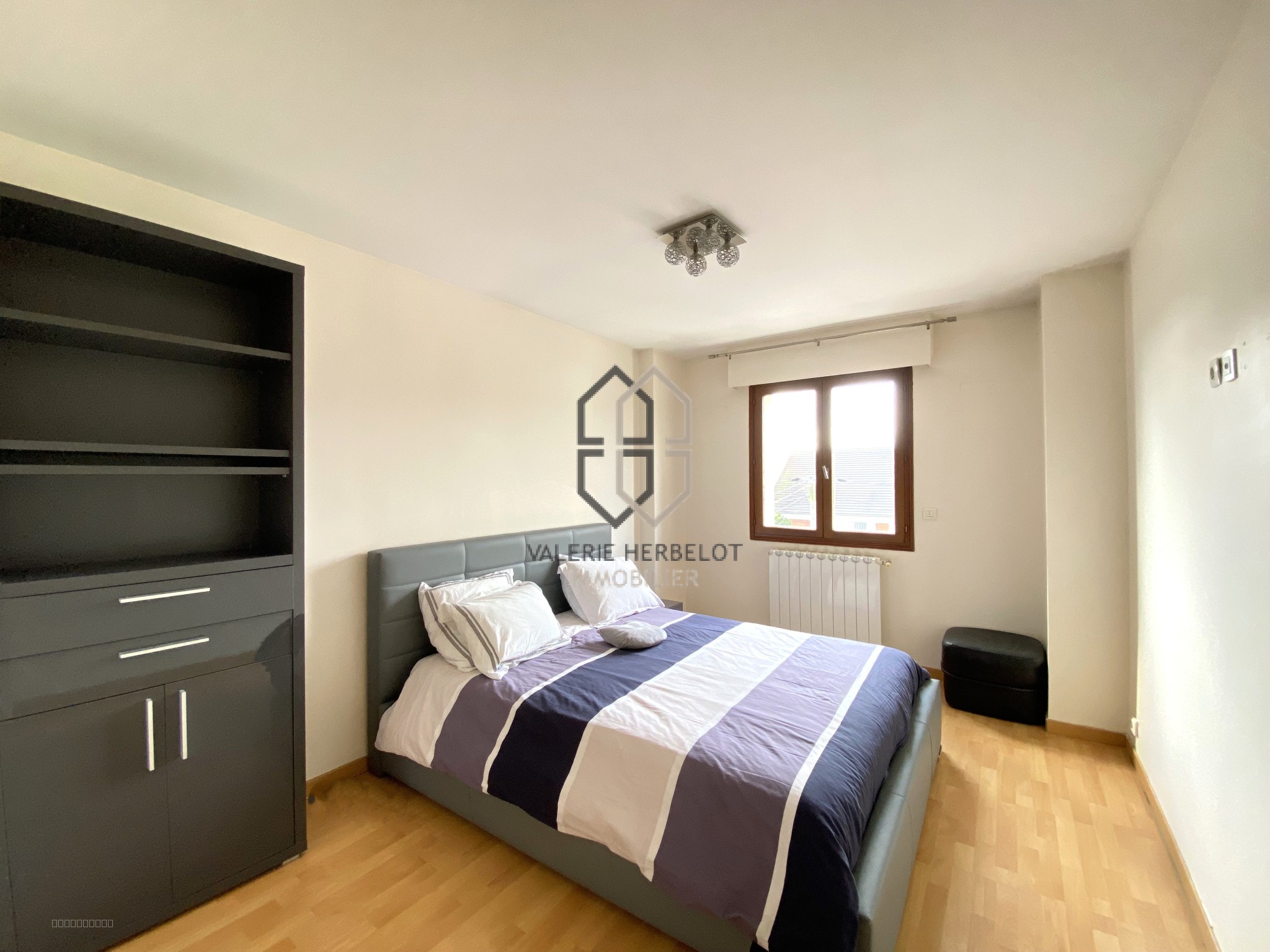 Très beau mansard récent — photo 14