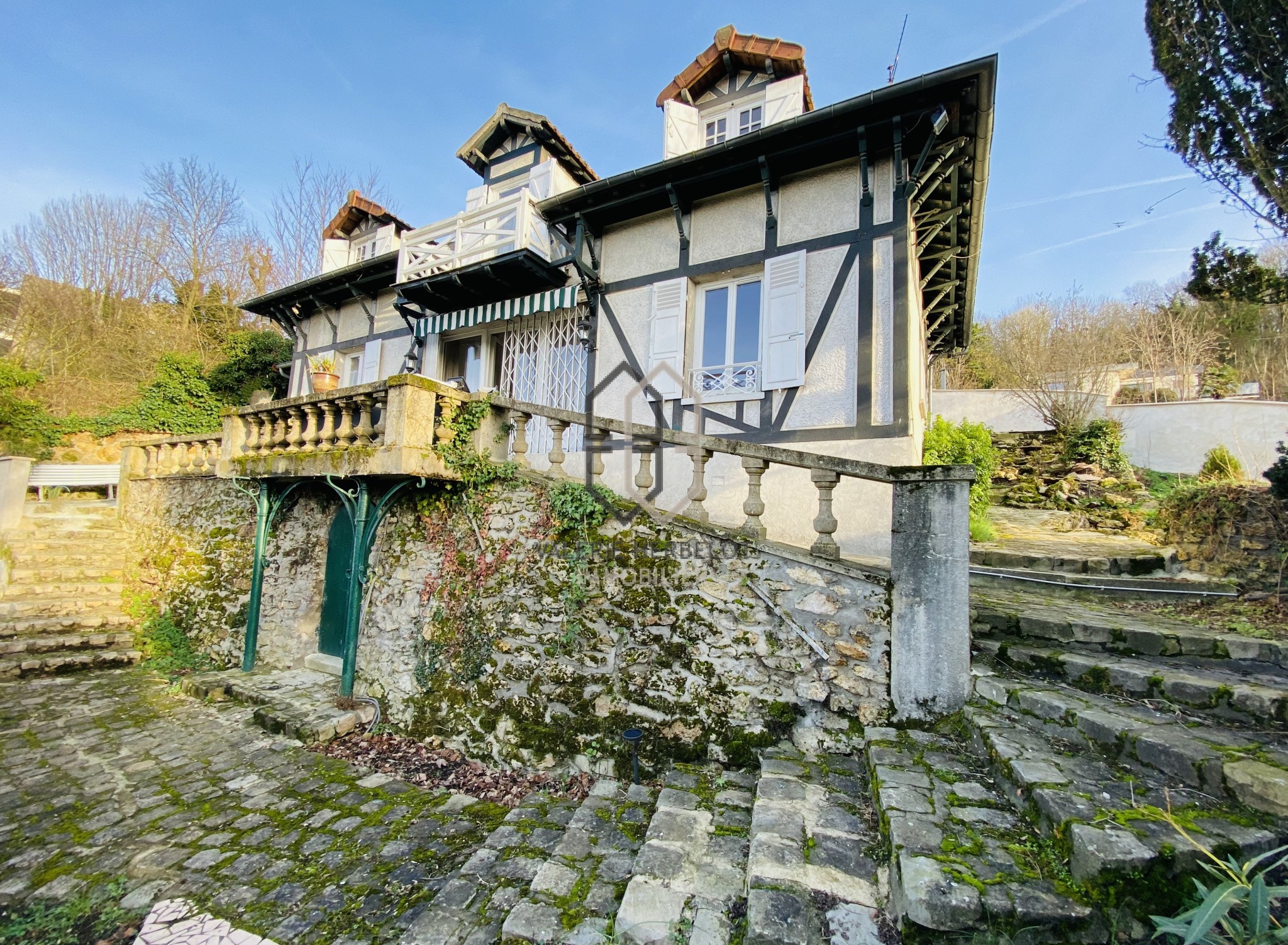 Maison de caractère avec beaucoup de potentiel — photo 6