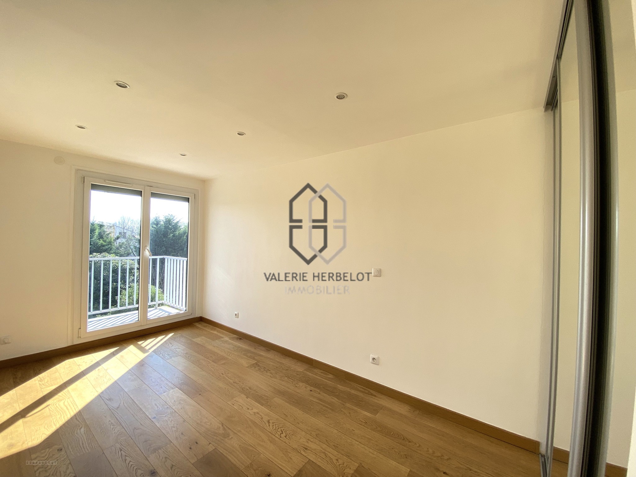 Magnifique Appartement 3 pièces avec balcon en centre ville — photo 6