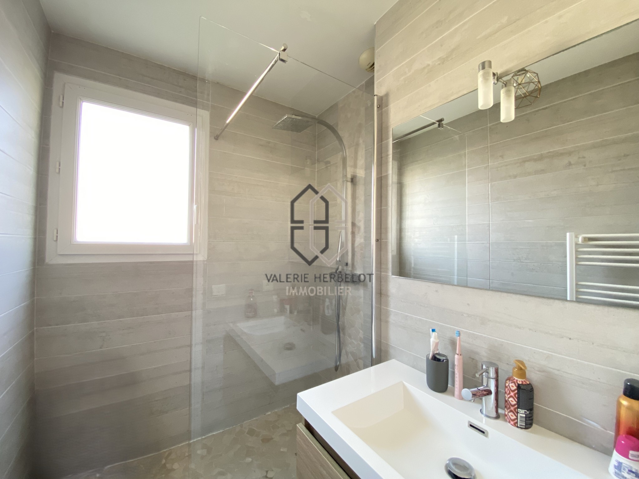 Superbe maison dans un environnement privilégié, à proximité du Golf d'Ormesson — photo 15