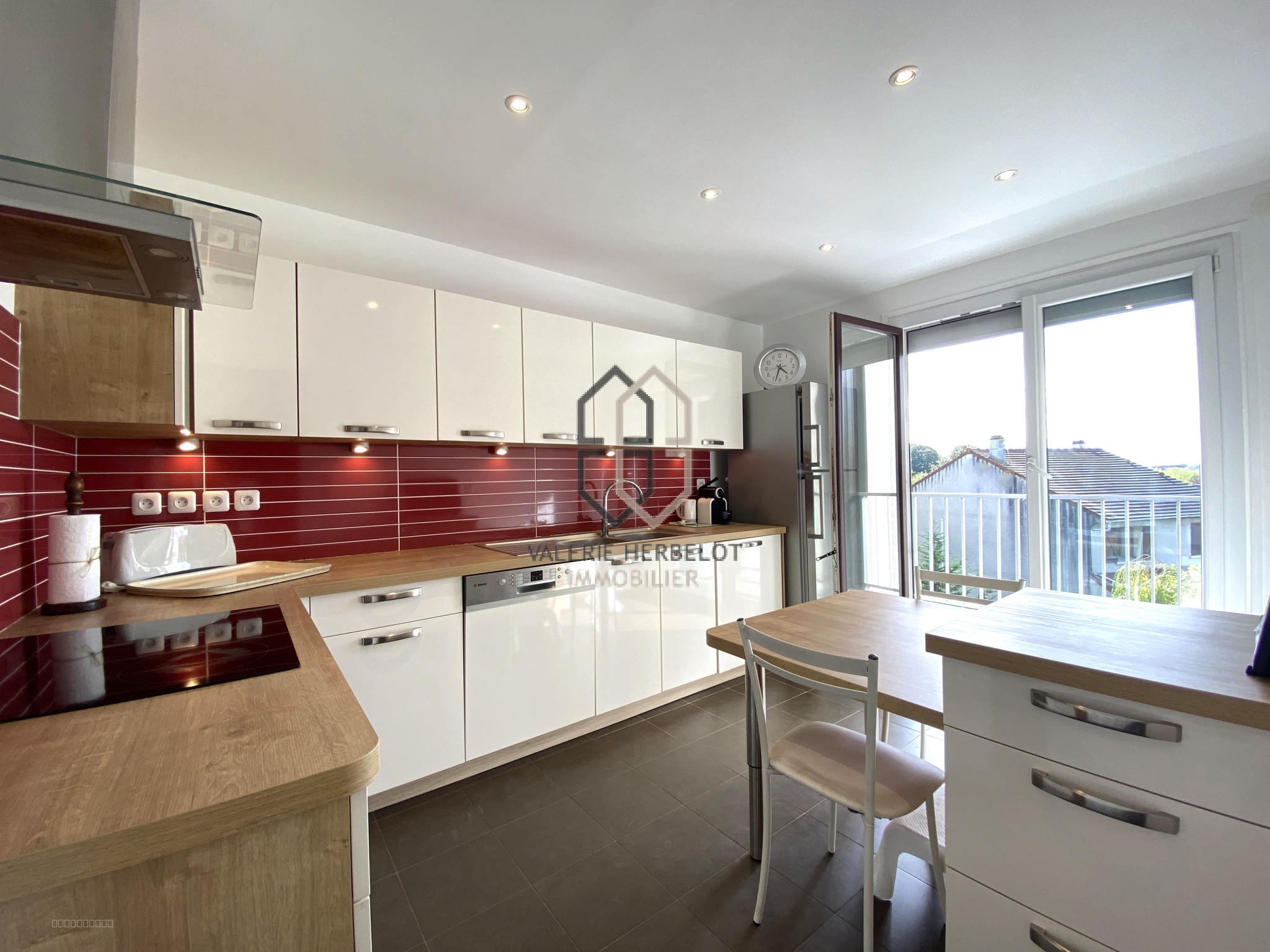 Magnifique Appartement 3 pièces avec balcon en centre ville — photo 2