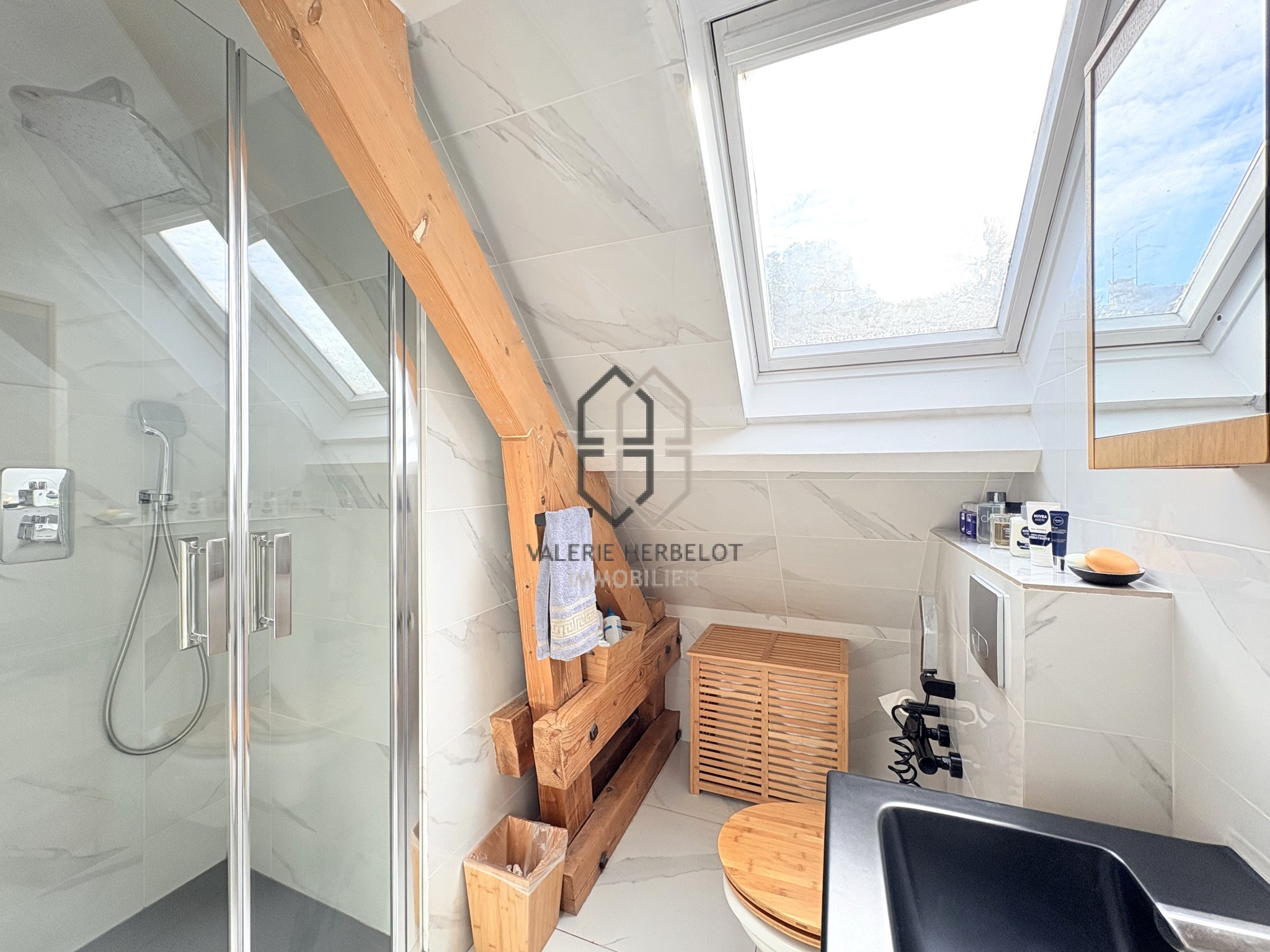 Maison contemporaine à proximité immédiate de la Varenne — photo 19